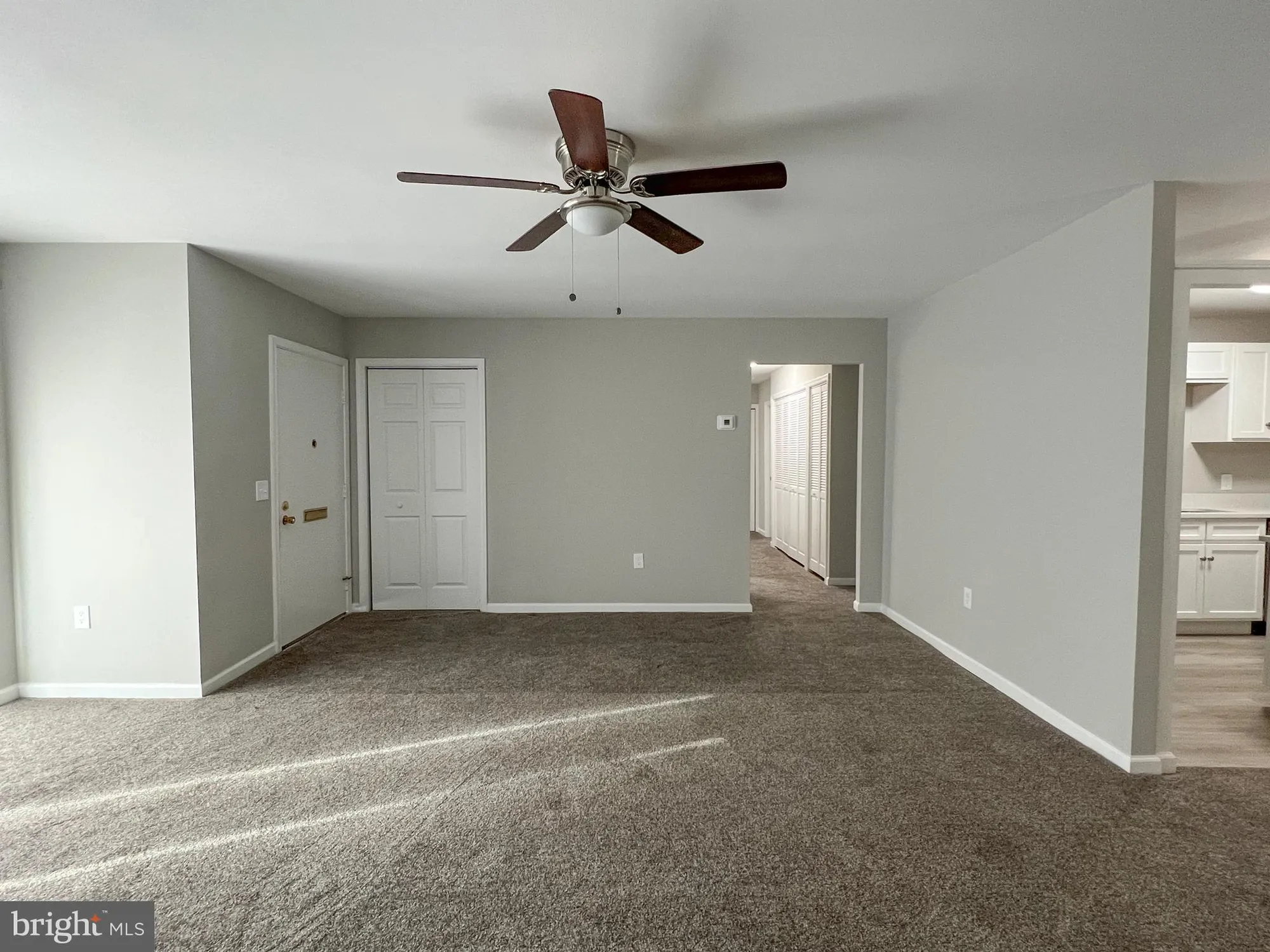 Property Slideshow image 9 of 33 | 15015 haslemere ct, Silver Spring, MD, 20906