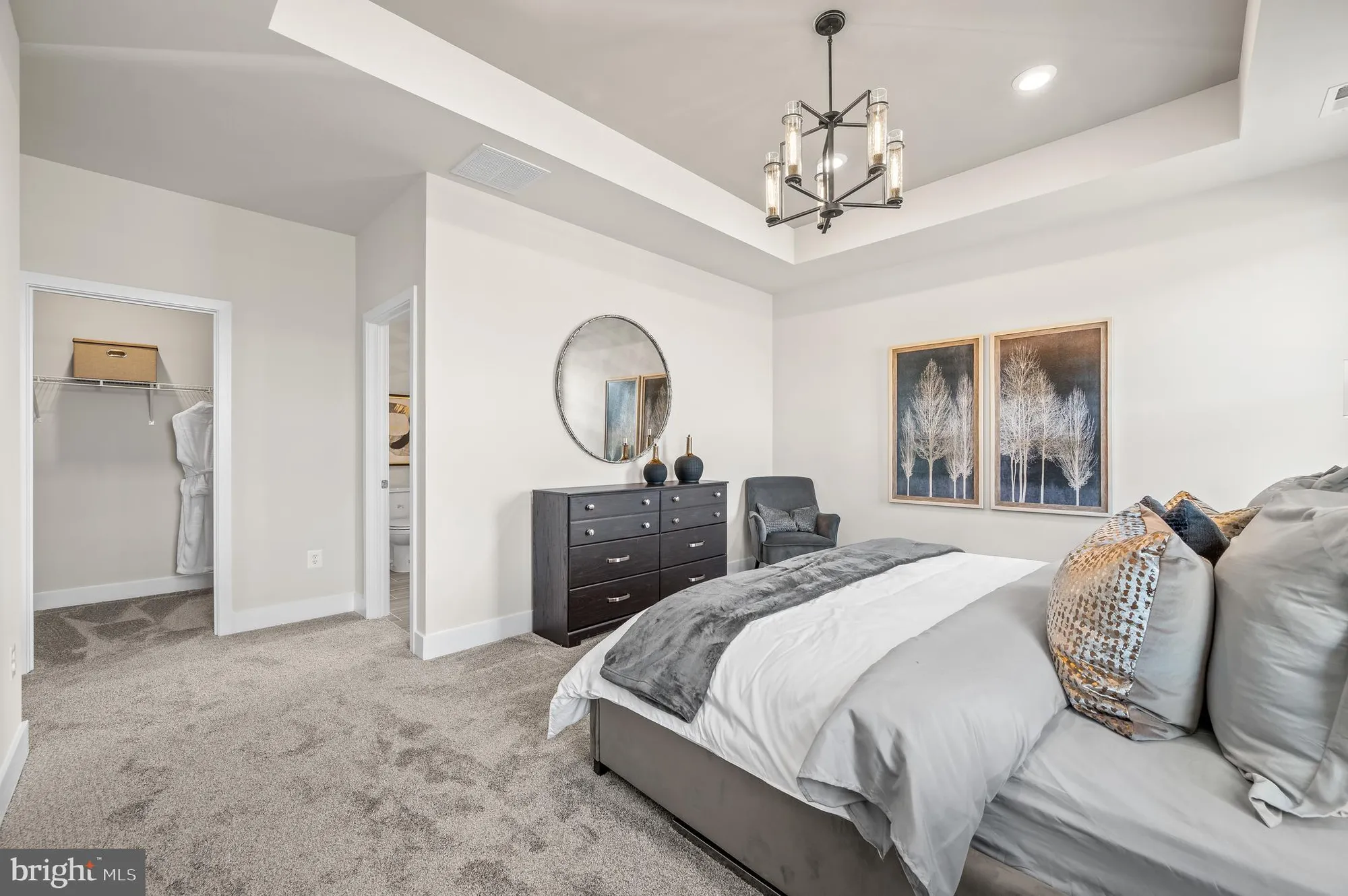 Property Slideshow image 10 of 25 | 1012 virdin dr, Smyrna, DE, 19977