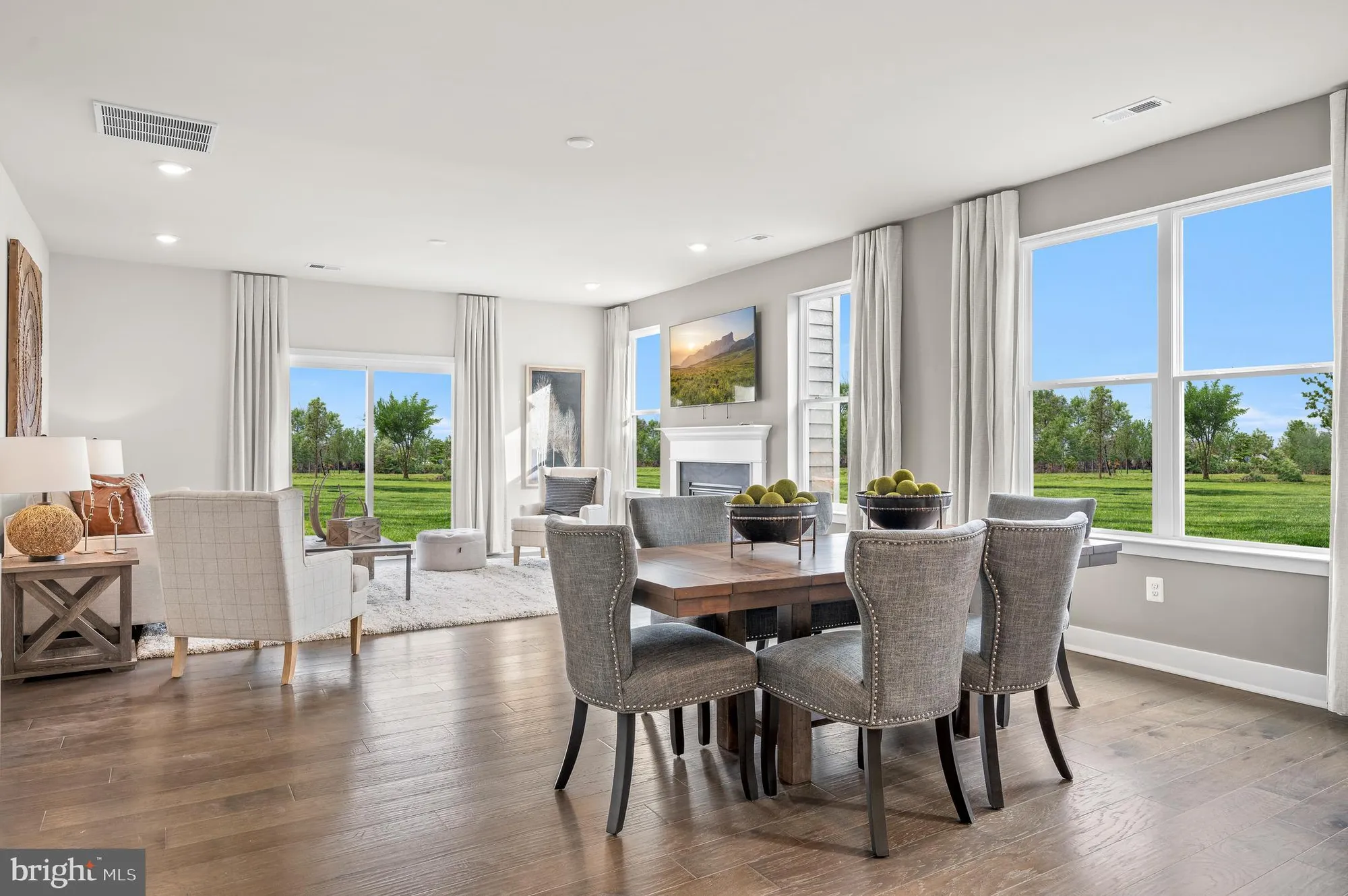 Property Slideshow image 3 of 25 | 1012 virdin dr, Smyrna, DE, 19977