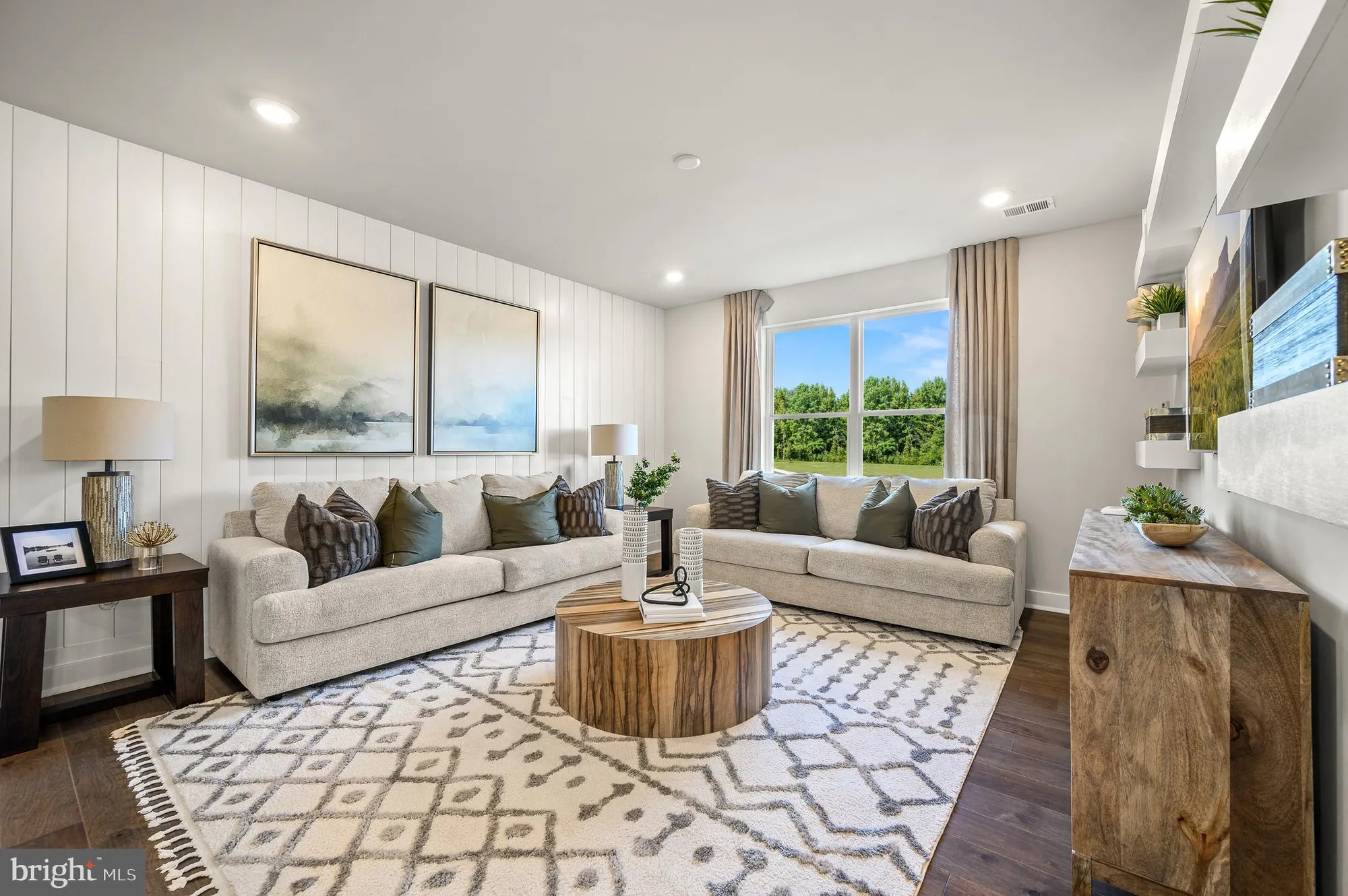 Property Slideshow image 7 of 37 | 15 saddleford rd, Smyrna, DE, 19977