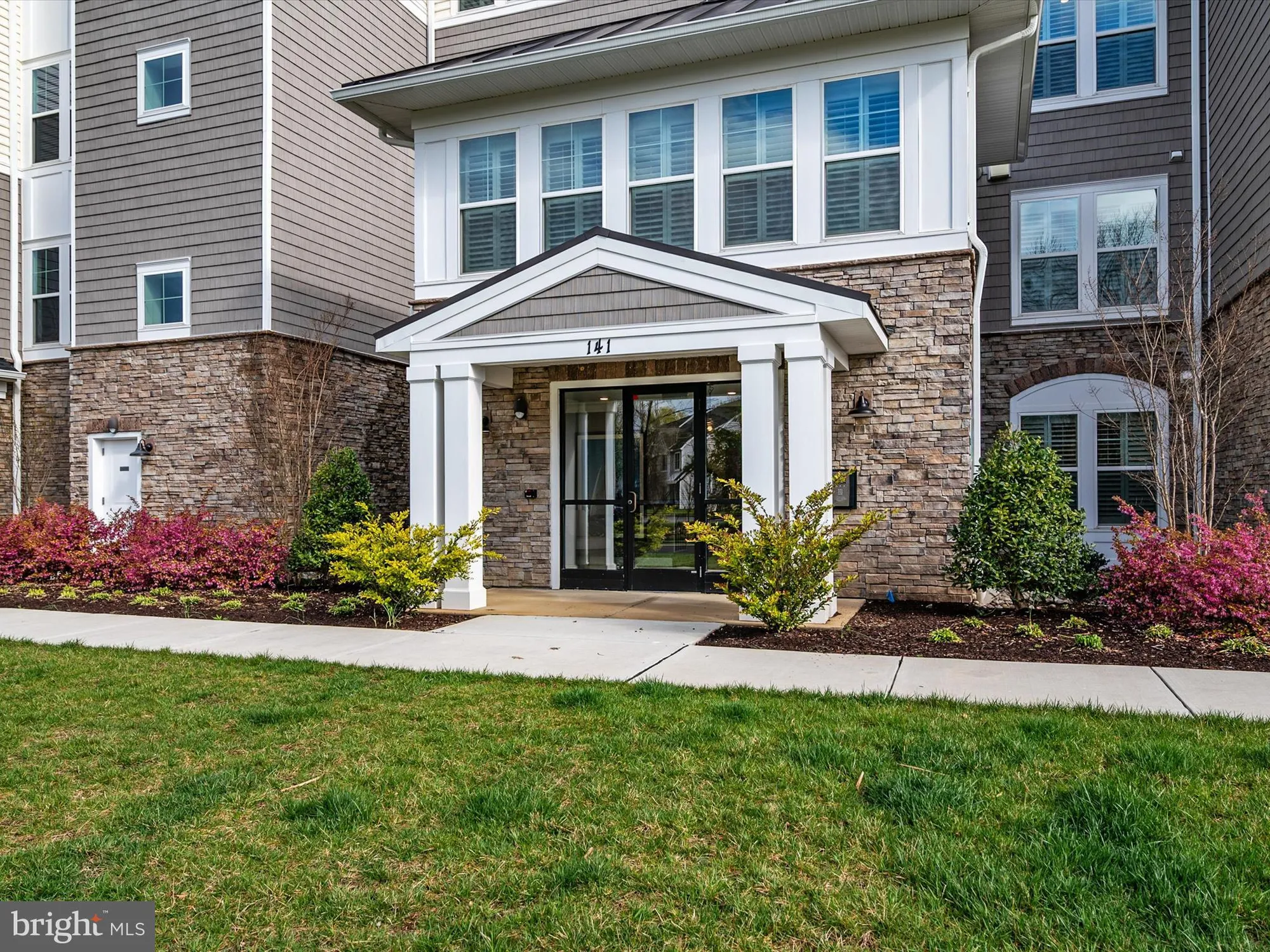 Property Slideshow image 5 of 61 | 141 switchgrass way 34, Chester, MD, 21619