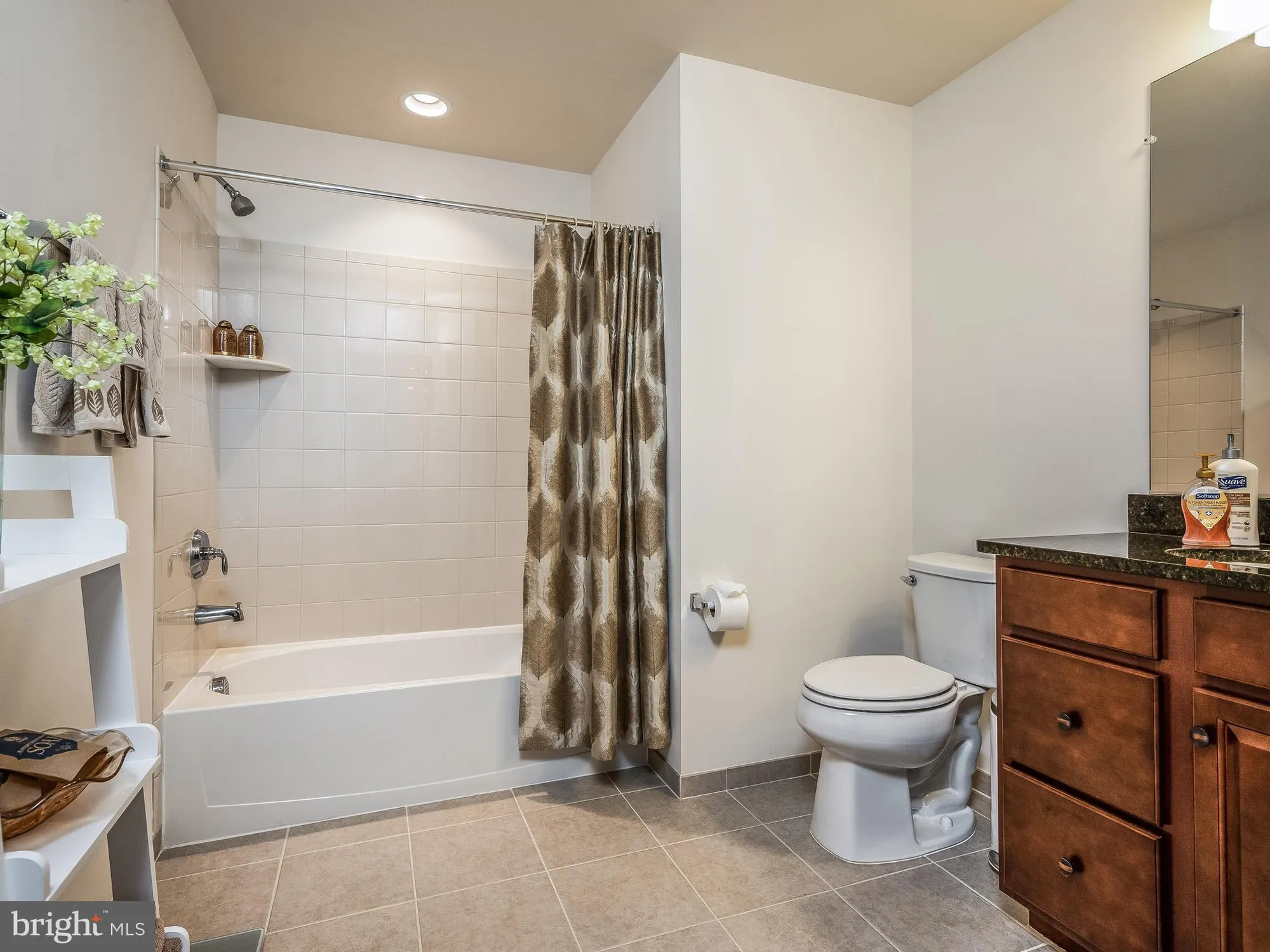 Property Slideshow image 43 of 61 | 7922 ashland dr, Alexandria, VA, 22315