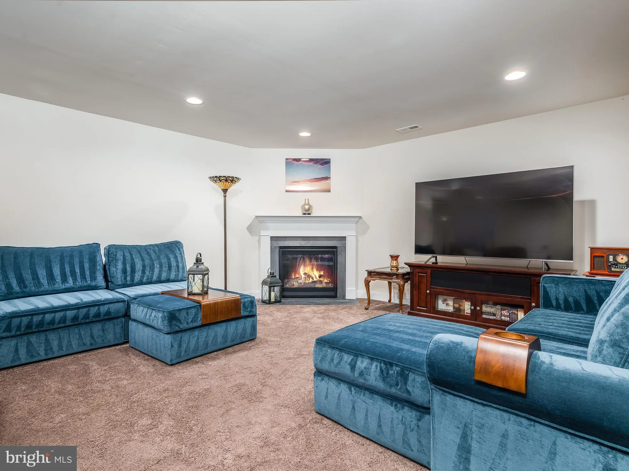 Property Slideshow image 37 of 61 | 7922 ashland dr, Alexandria, VA, 22315