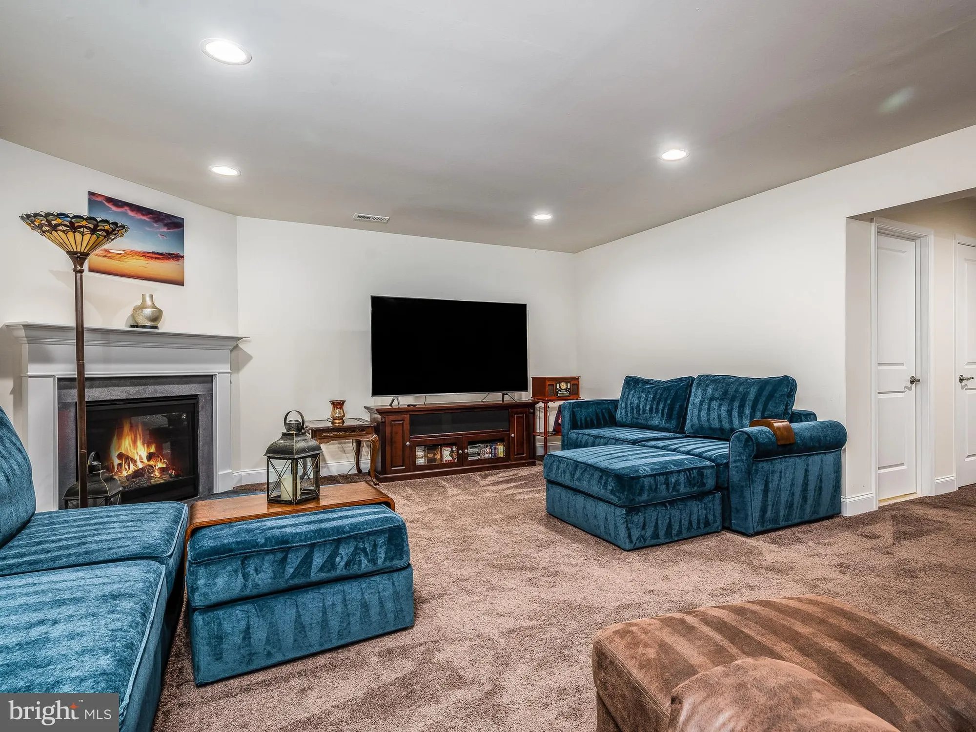 Property Slideshow image 38 of 61 | 7922 ashland dr, Alexandria, VA, 22315