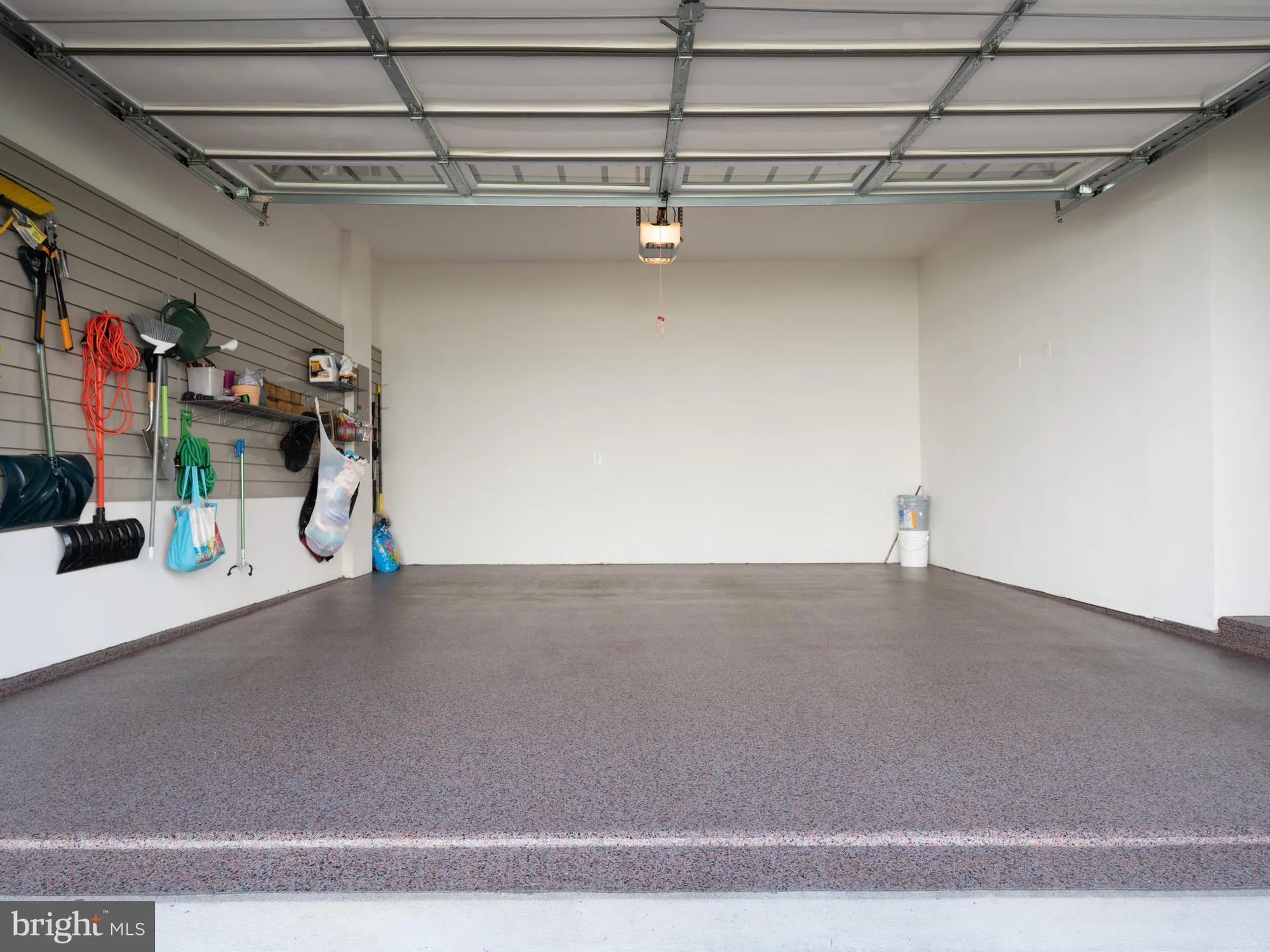 Property Slideshow image 24 of 61 | 7922 ashland dr, Alexandria, VA, 22315