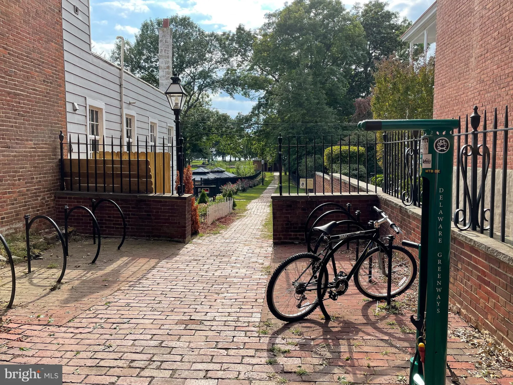 Property Slideshow image 33 of 46 | 216 heron cir, New Castle, DE, 19720