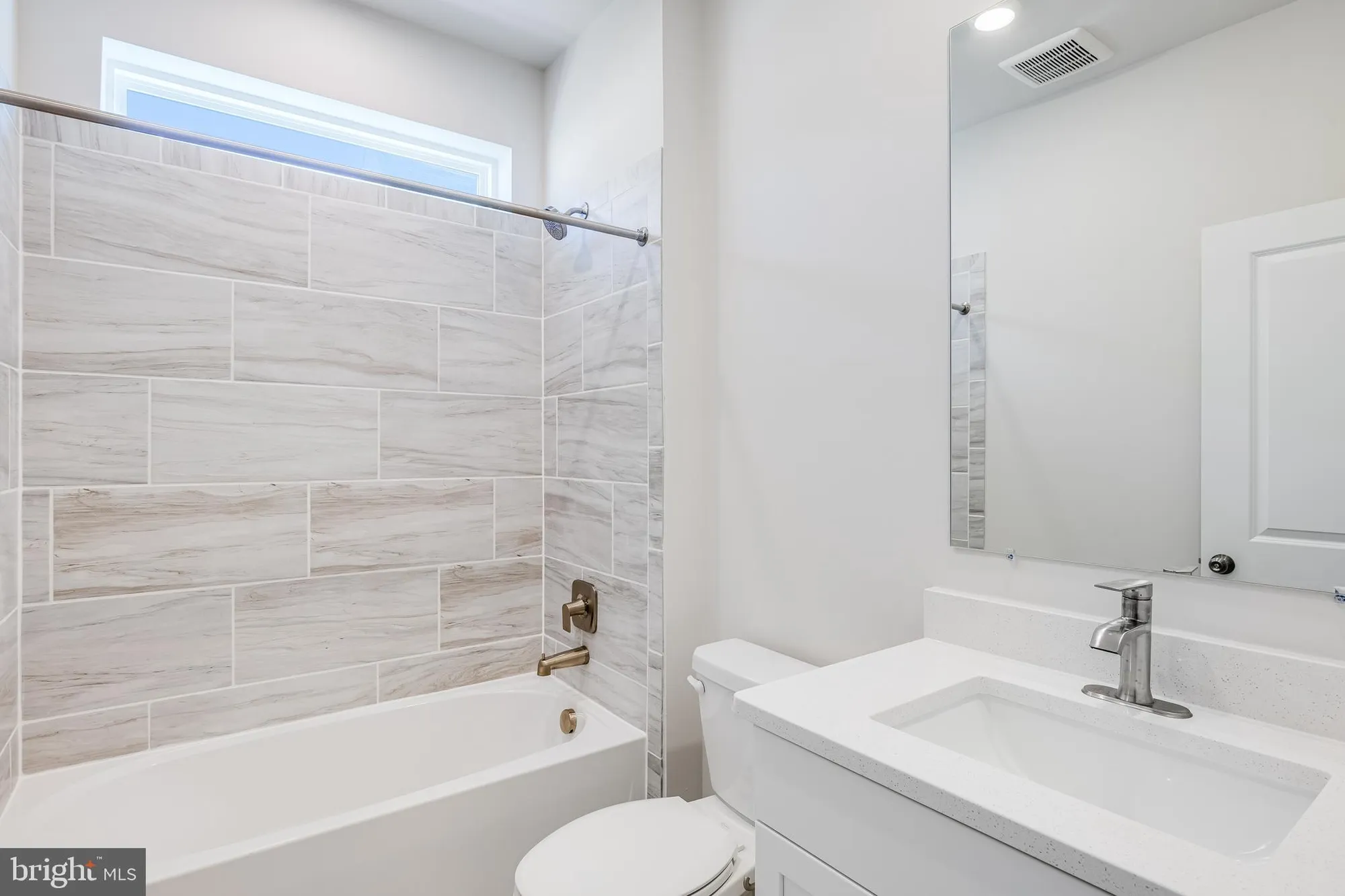 Property Slideshow image 4 of 39 | 201 mariners cir, Milton, DE, 19968