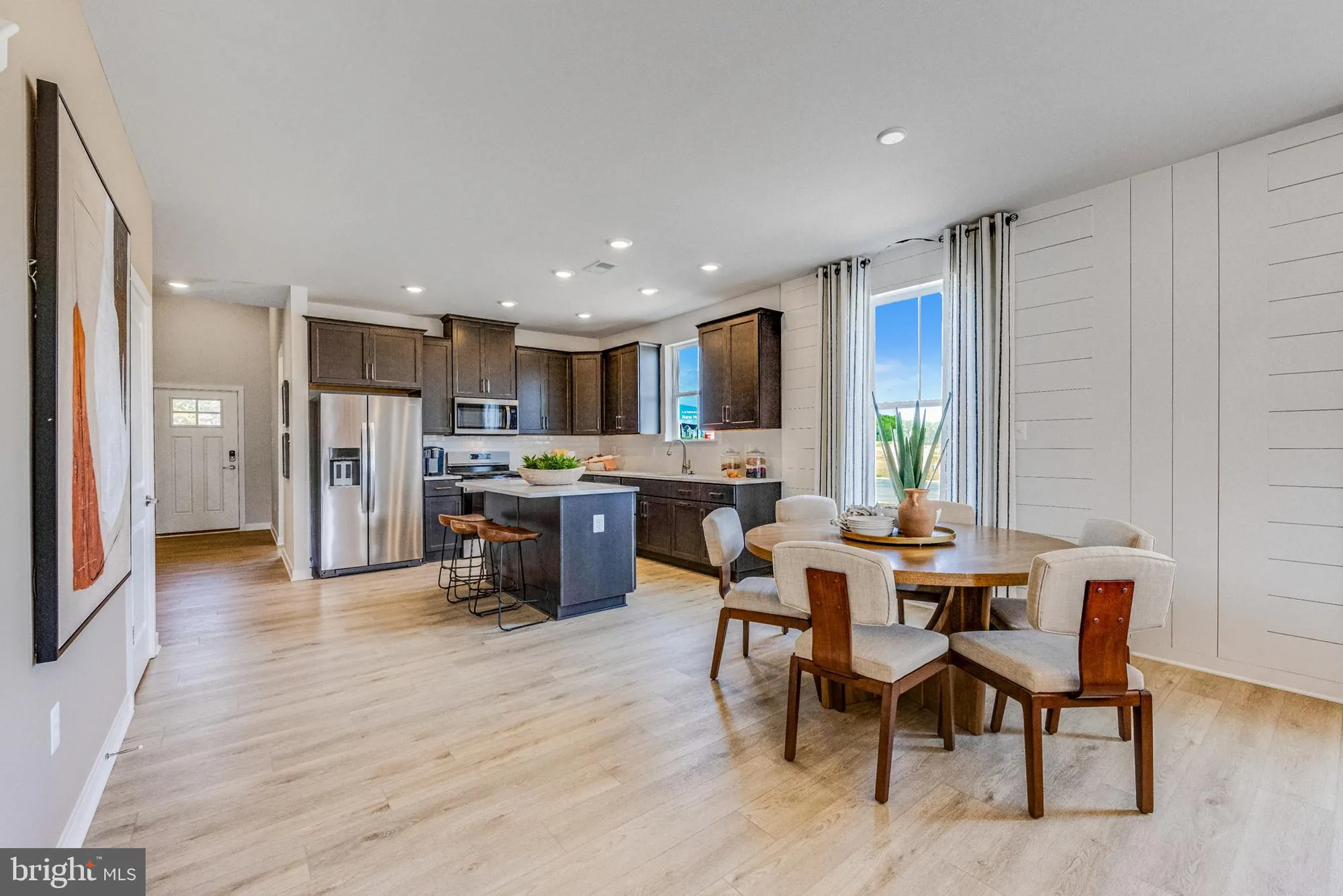 Property Slideshow image 5 of 31 | 208 carney ct, Dover, DE, 19904