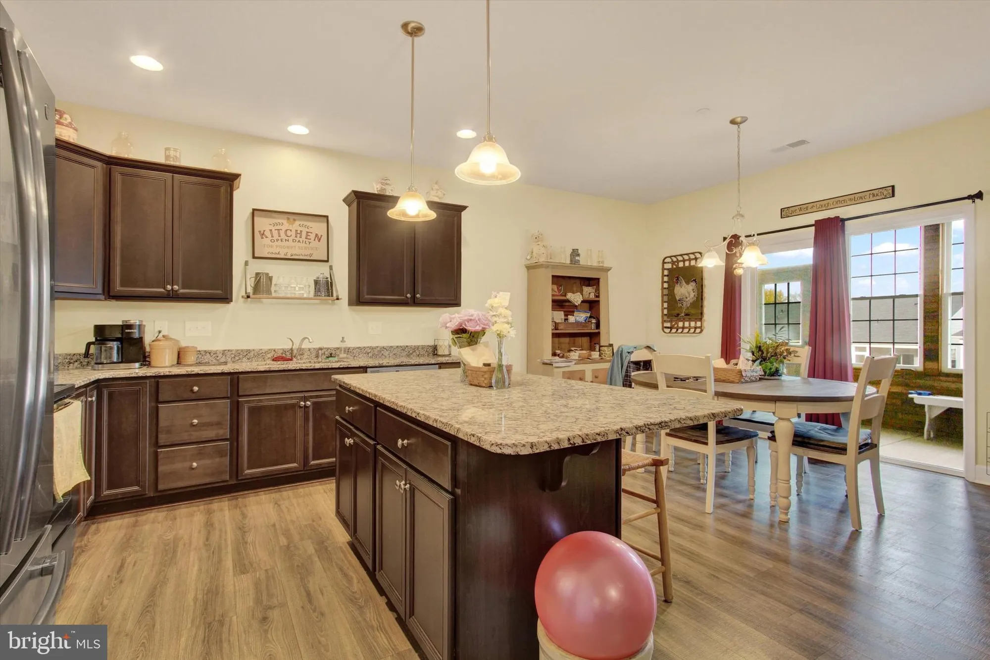 Property Slideshow image 10 of 25 | 412 hawthorn ln # 67, Hanover, PA, 17331