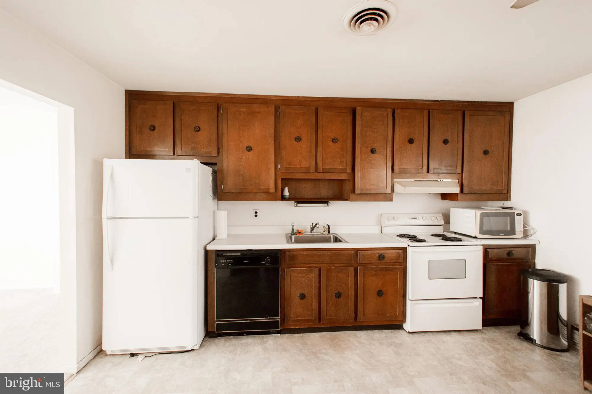 Property Slideshow image 6 of 18 | 3 new hampshire ln a, Whiting, NJ, 08759