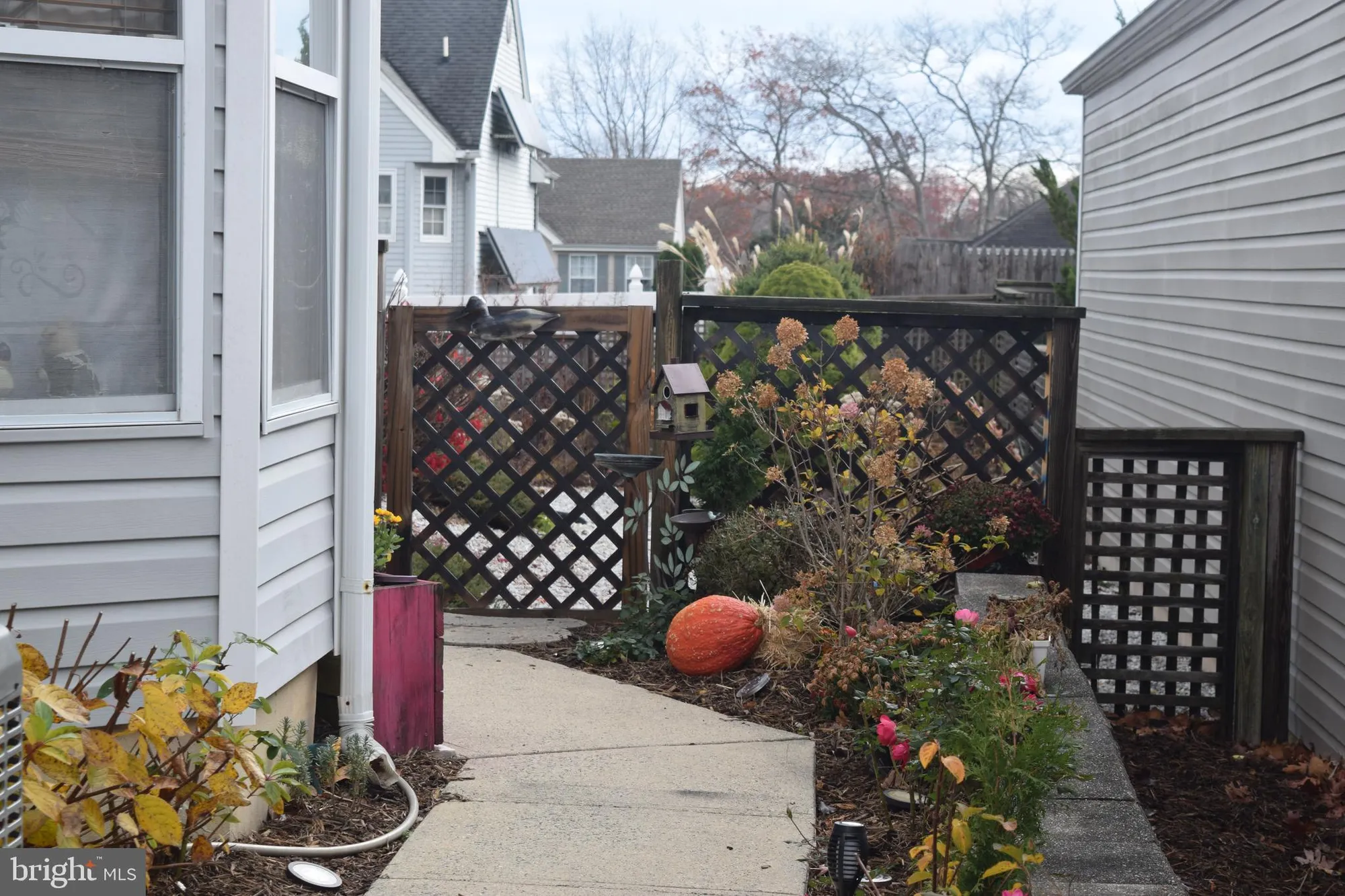 Property Slideshow image 5 of 36 | 63 lookout dr, Manahawkin, NJ, 08050