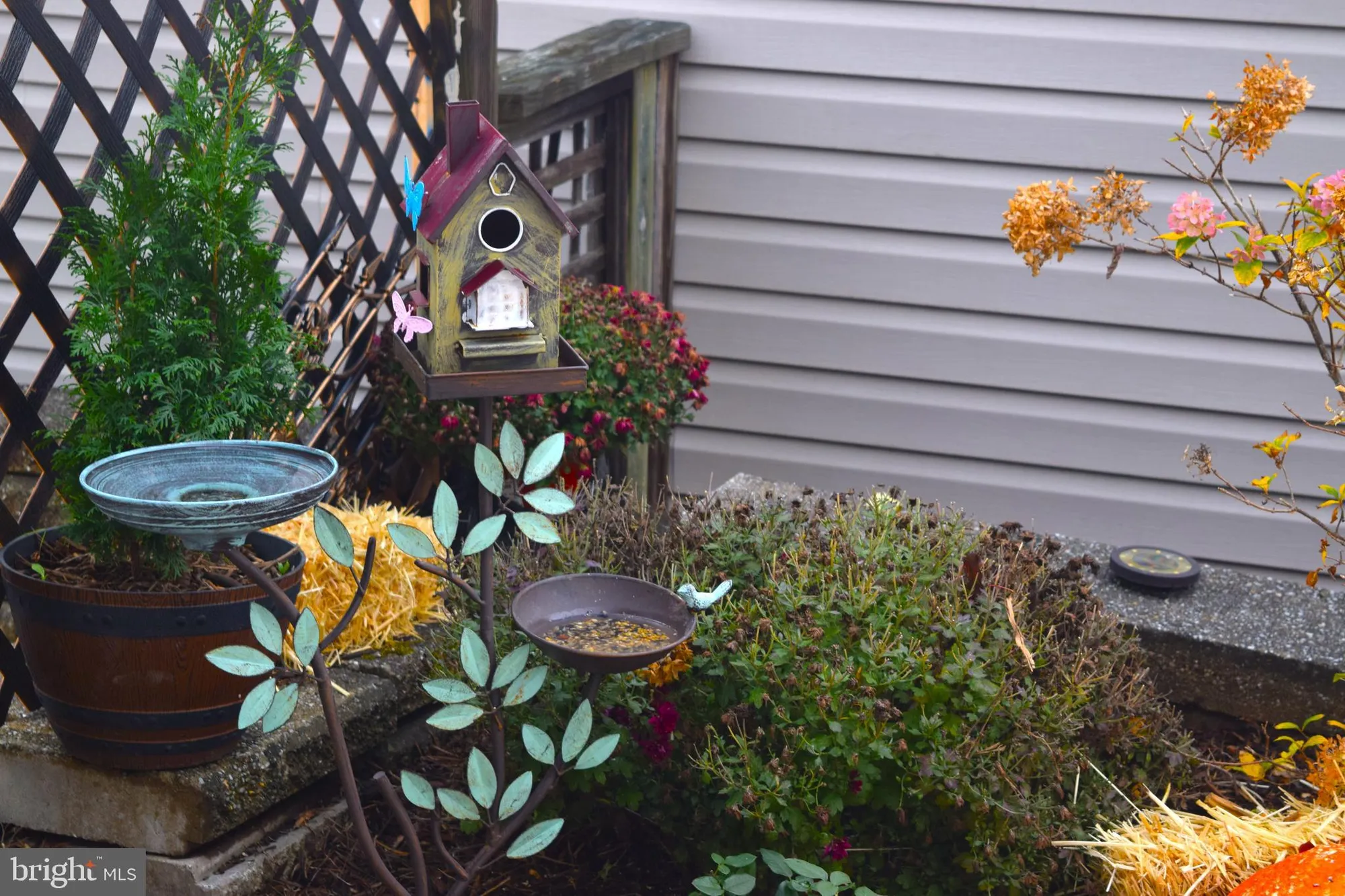 Property Slideshow image 7 of 36 | 63 lookout dr, Manahawkin, NJ, 08050