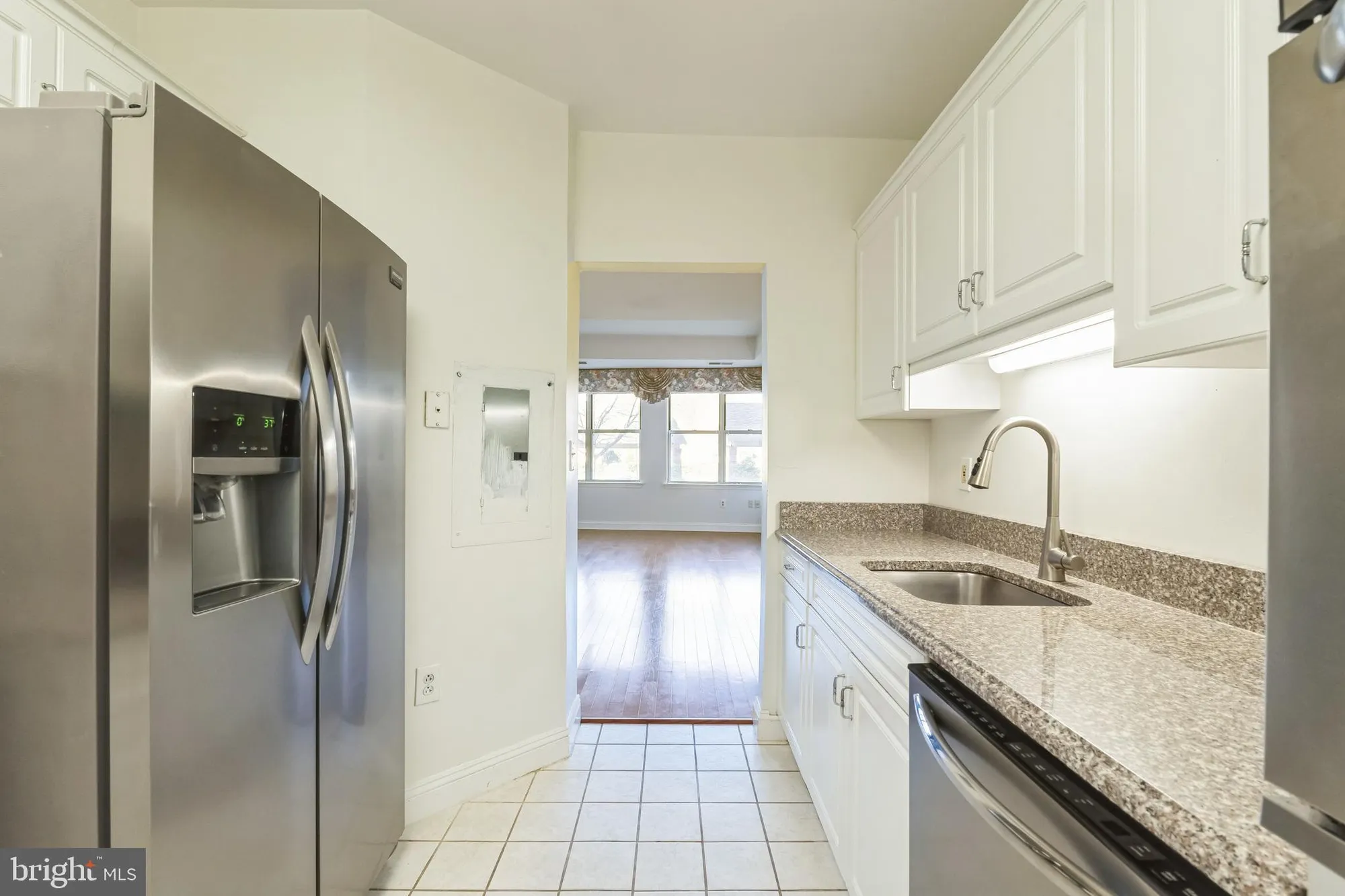 Property Slideshow image 9 of 62 | 2019 windrow dr, Princeton, NJ, 08540