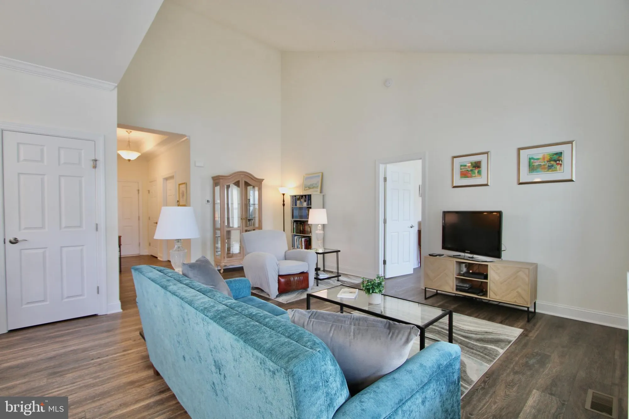 Property Slideshow image 7 of 28 | 122 casselberry ln, Dover, DE, 19904