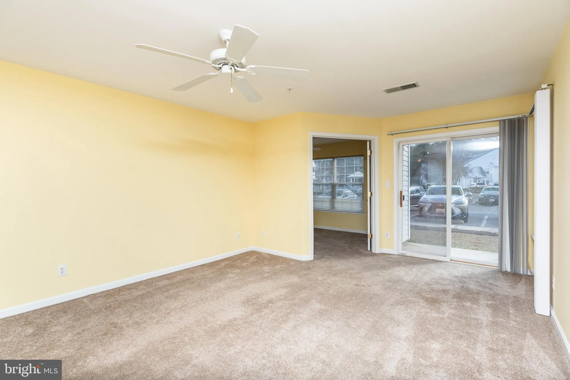 Property Slideshow image 16 of 38 | 11425 manklin creek rd unit 2, Ocean Pines, MD, 21811