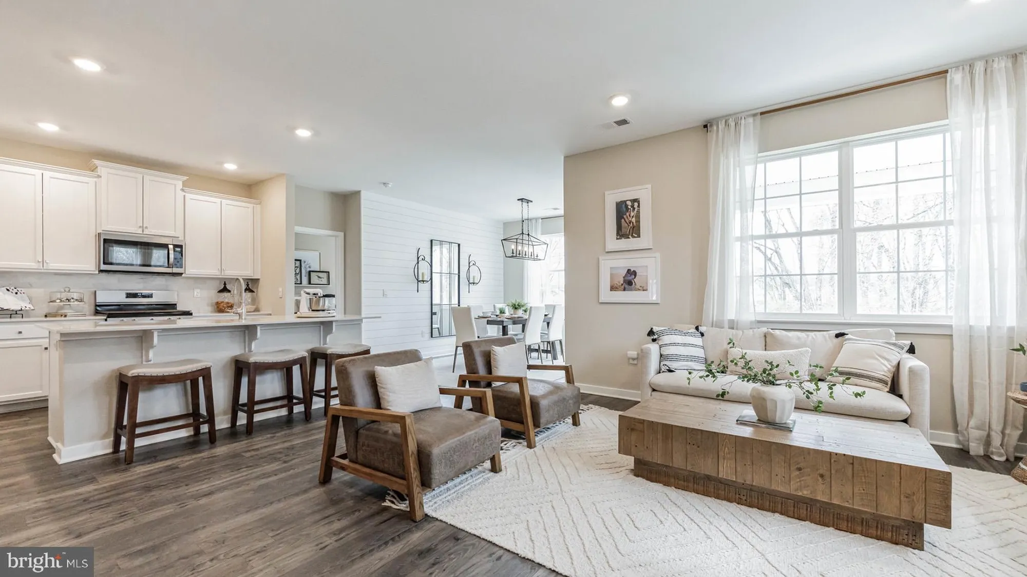Property Slideshow image 20 of 56 | 123 hilton head ct, Egg Harbor Township, NJ, 08234