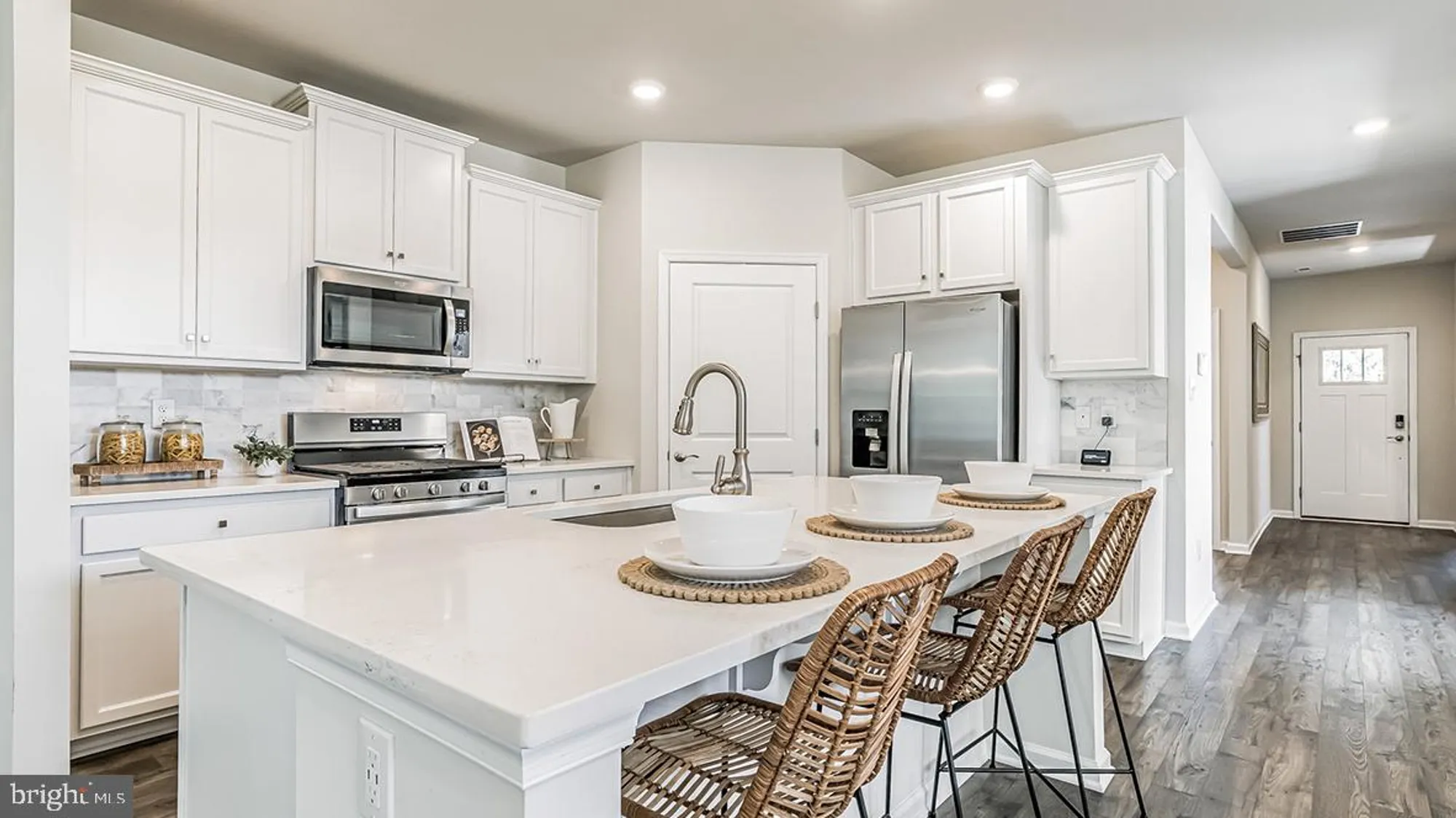 Property Slideshow image 28 of 56 | 123 hilton head ct, Egg Harbor Township, NJ, 08234