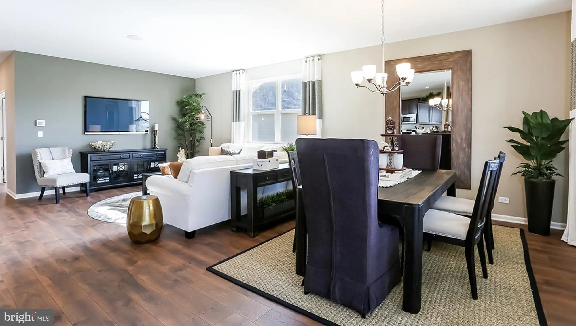 Property Slideshow image 12 of 52 | 127 hilton head ct, Egg Harbor Township, NJ, 08234