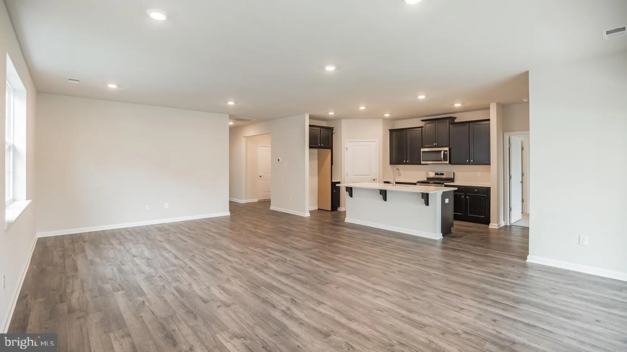 Property Slideshow image 21 of 52 | 127 hilton head ct, Egg Harbor Township, NJ, 08234