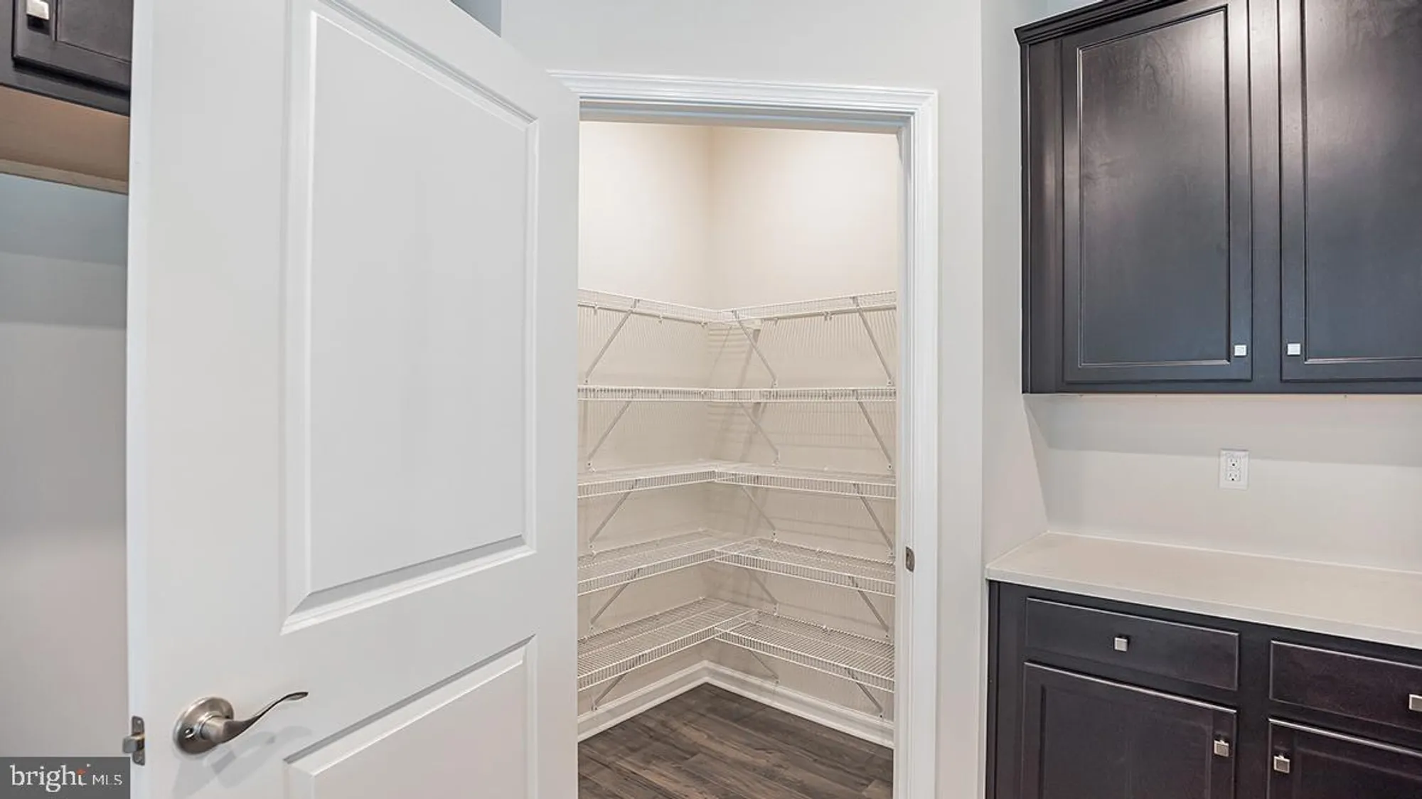 Property Slideshow image 31 of 52 | 127 hilton head ct, Egg Harbor Township, NJ, 08234