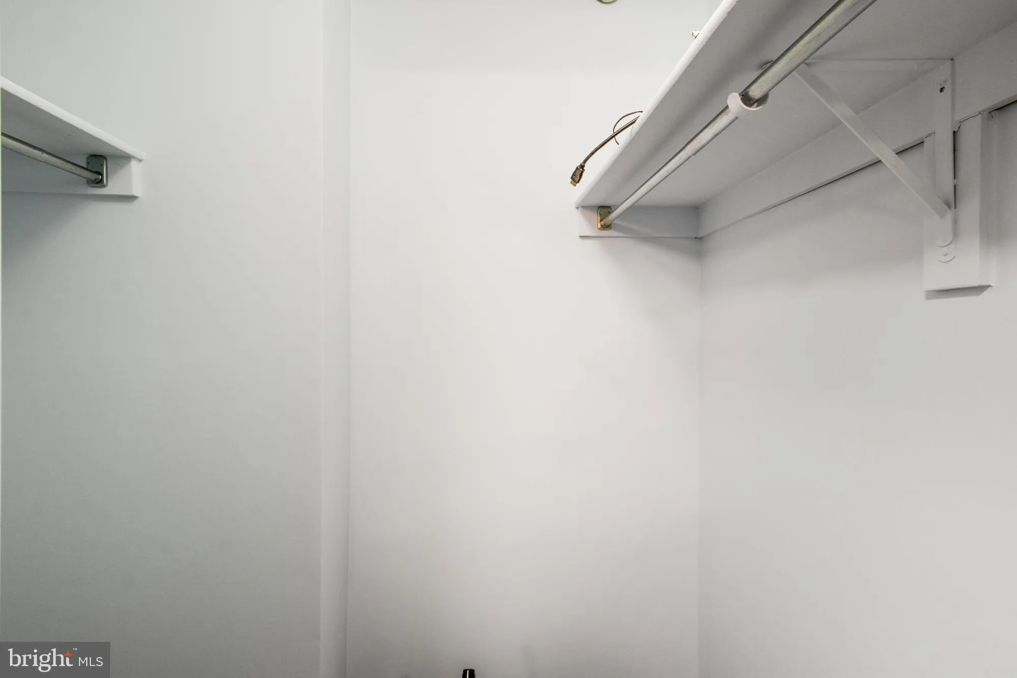 Property Slideshow image 39 of 52 | 15115 interlachen dr 3-1020, Silver Spring, MD, 20906