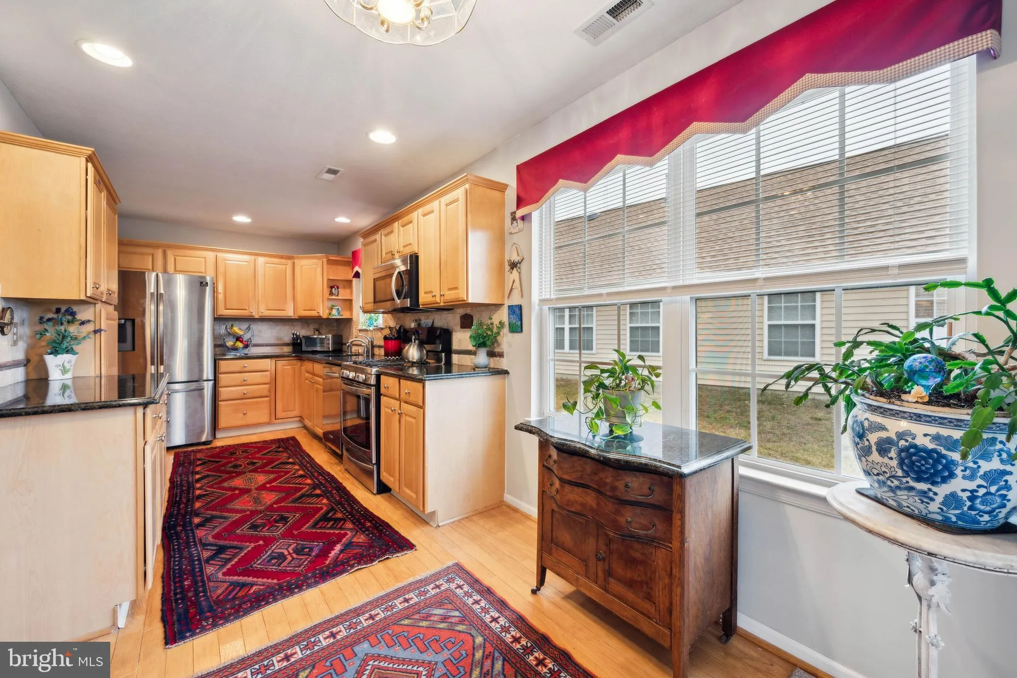 Property Slideshow image 11 of 37 | 136 sandpiper ln, West Deptford, NJ, 08086