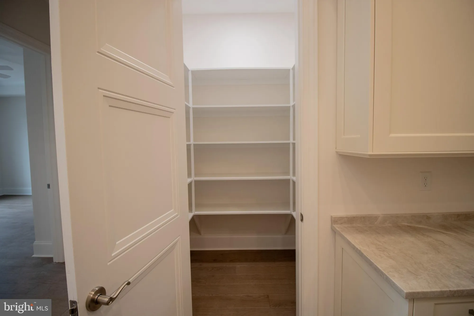 Property Slideshow image 7 of 10 | 1108 invermere rd, Wilmington, DE, 19803