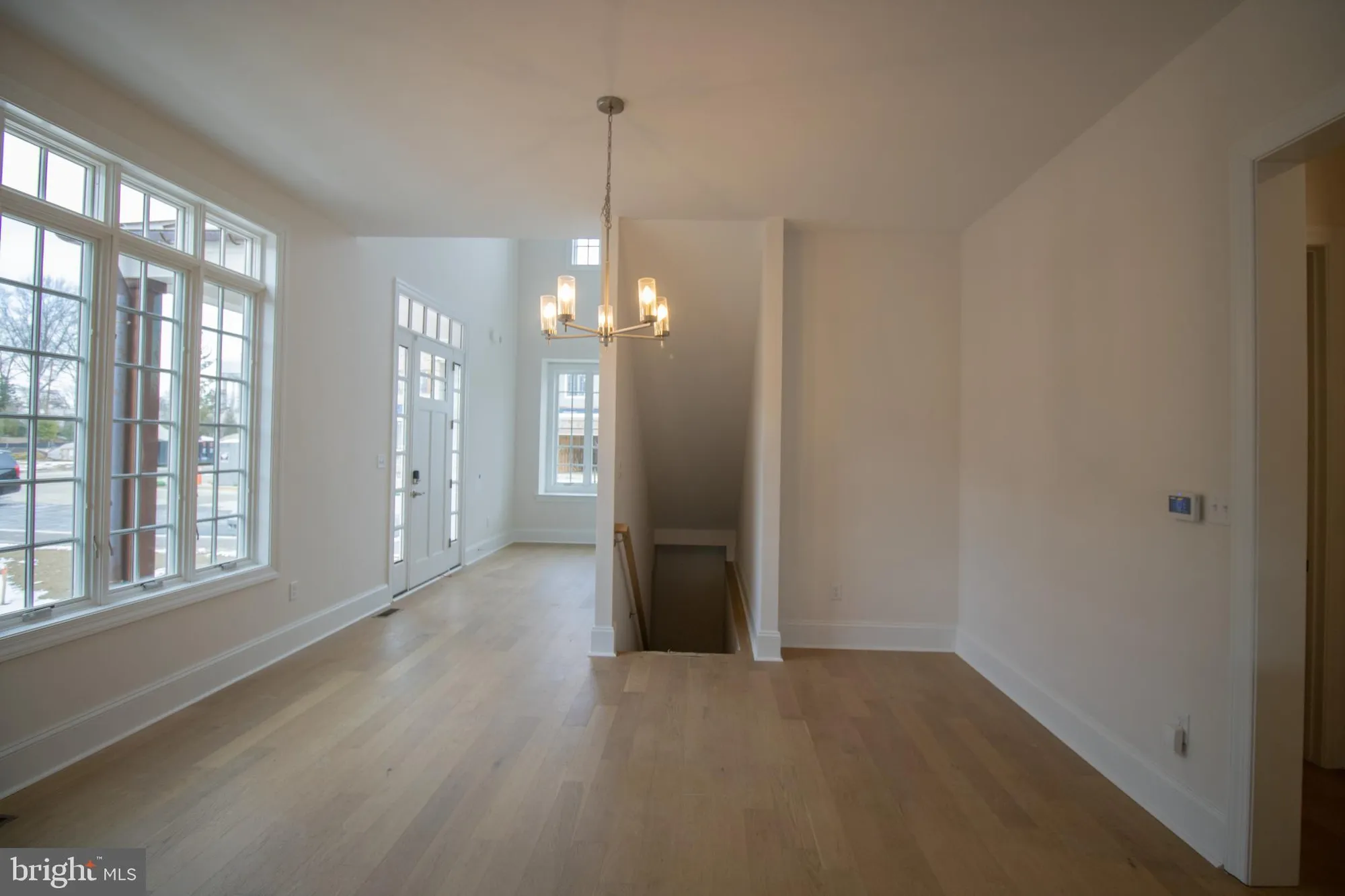 Property Slideshow image 4 of 11 | 1106 invermere rd, Wilmington, DE, 19803