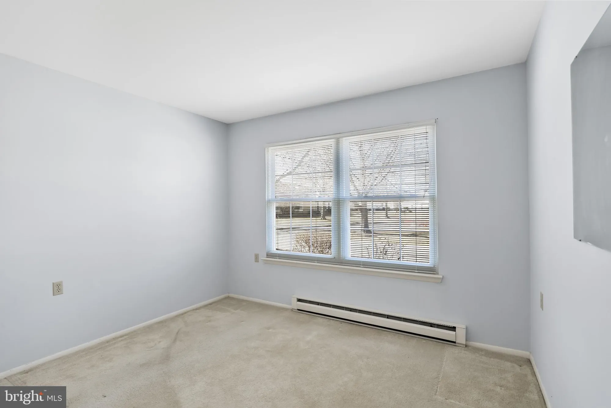 Property Slideshow image 20 of 29 | 914 liverpool cir a, Manchester Township, NJ, 08759