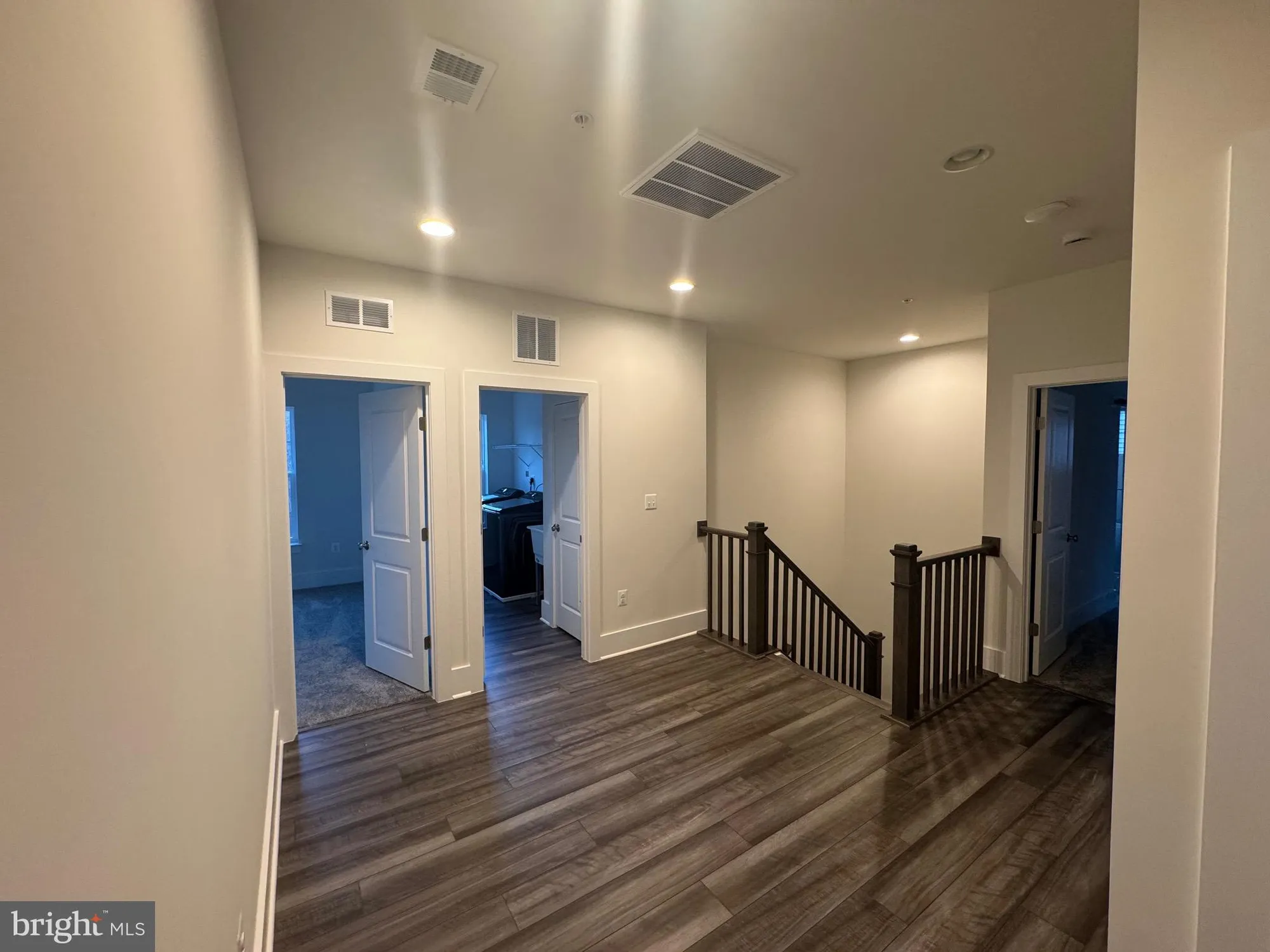 Property Slideshow image 9 of 45 | 8580 sunell ln, Ellicott City, MD, 21043