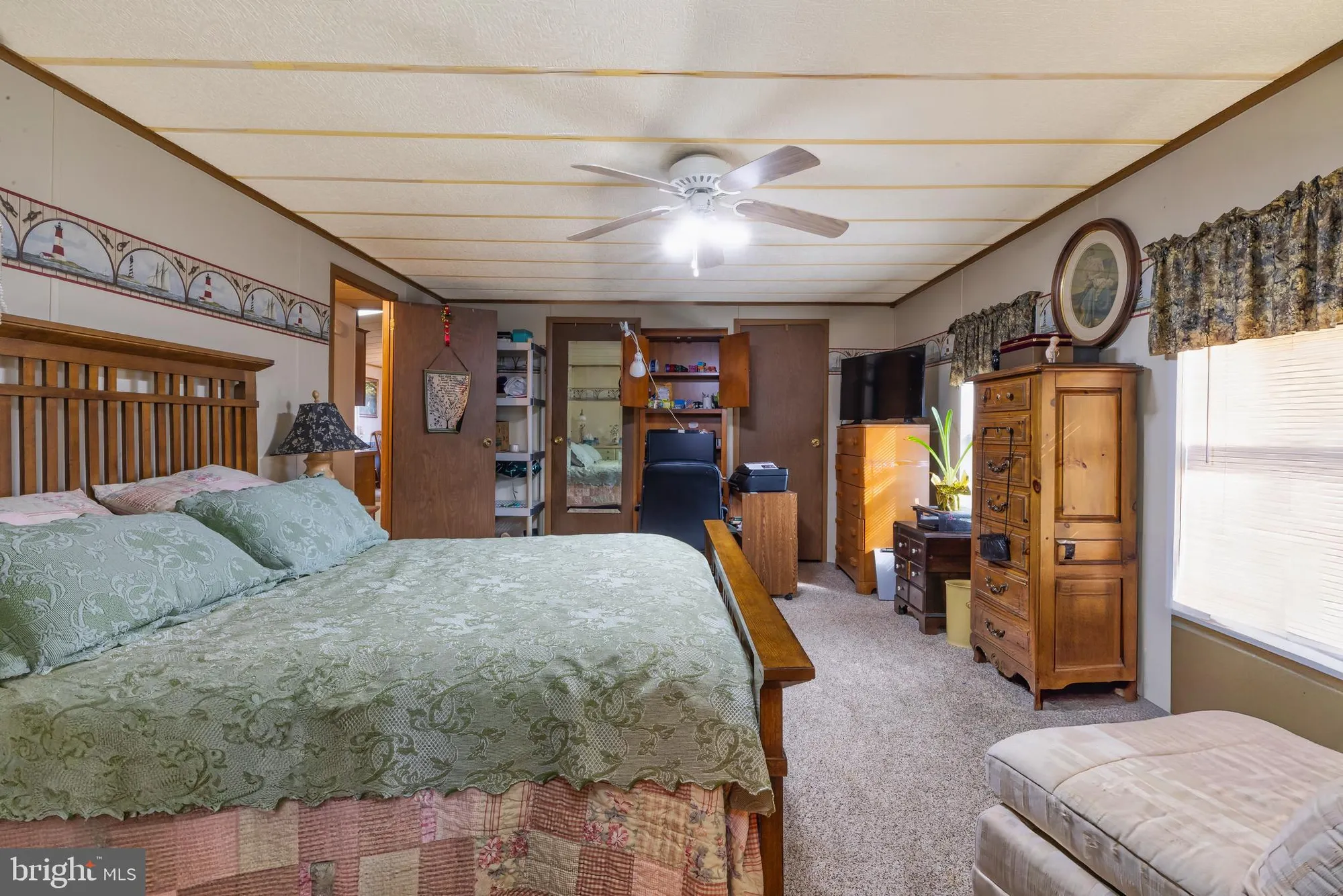 Property Slideshow image 9 of 20 | 16 holly ct, Mays Landing, NJ, 08330