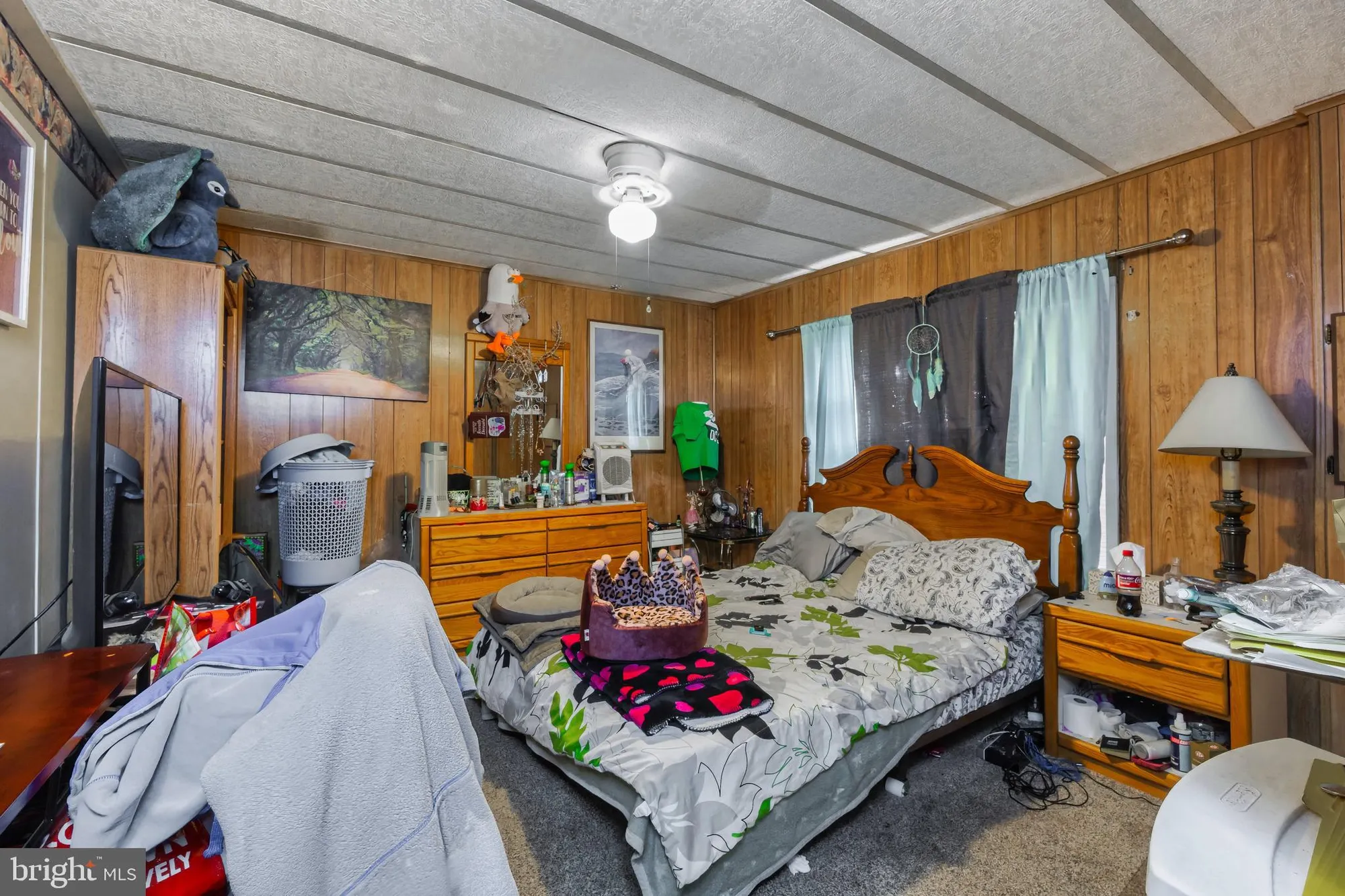 Property Slideshow image 15 of 20 | 16 holly ct, Mays Landing, NJ, 08330