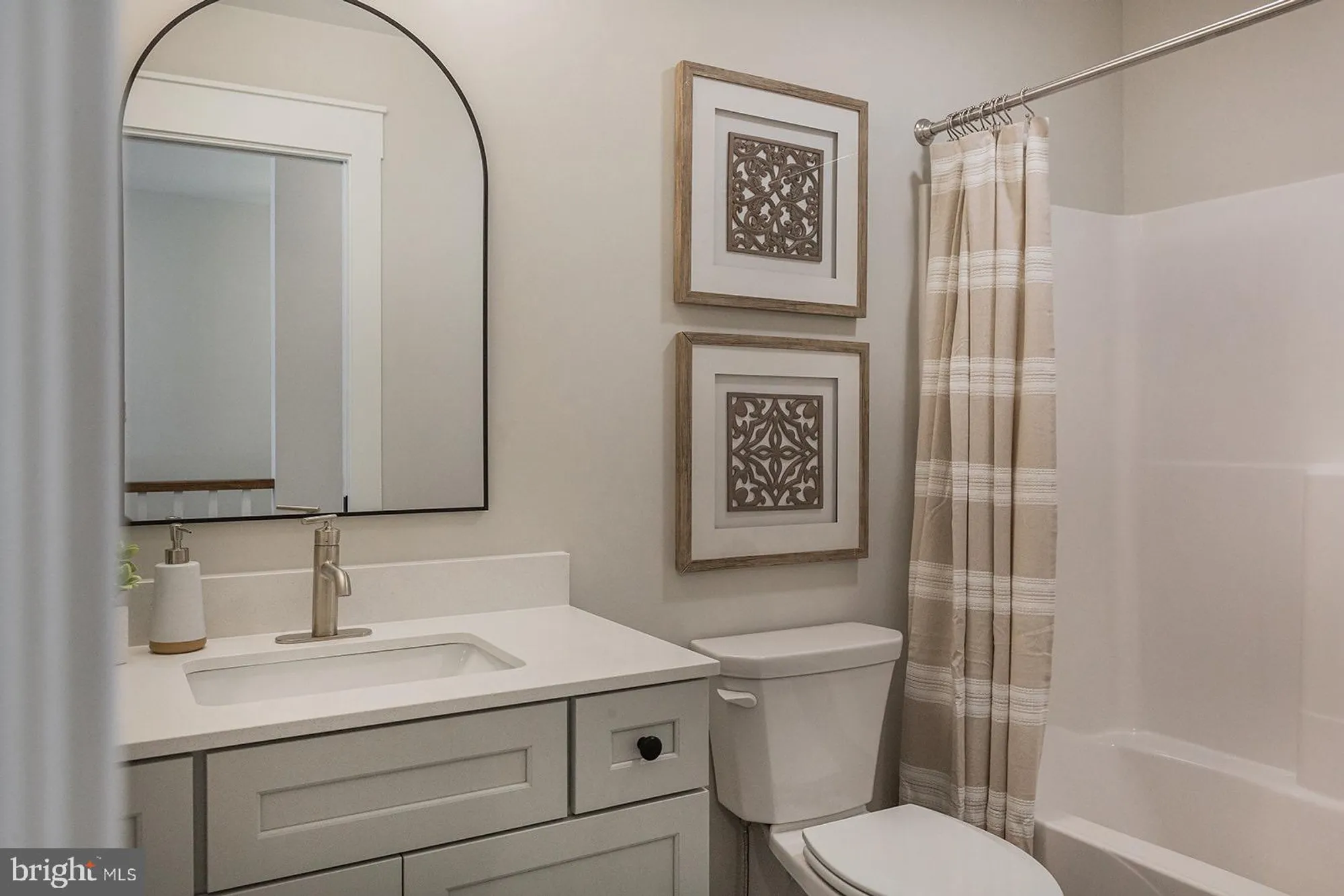 Property Slideshow image 38 of 49 | 618 greenbriar path, Cochranville, PA, 19330