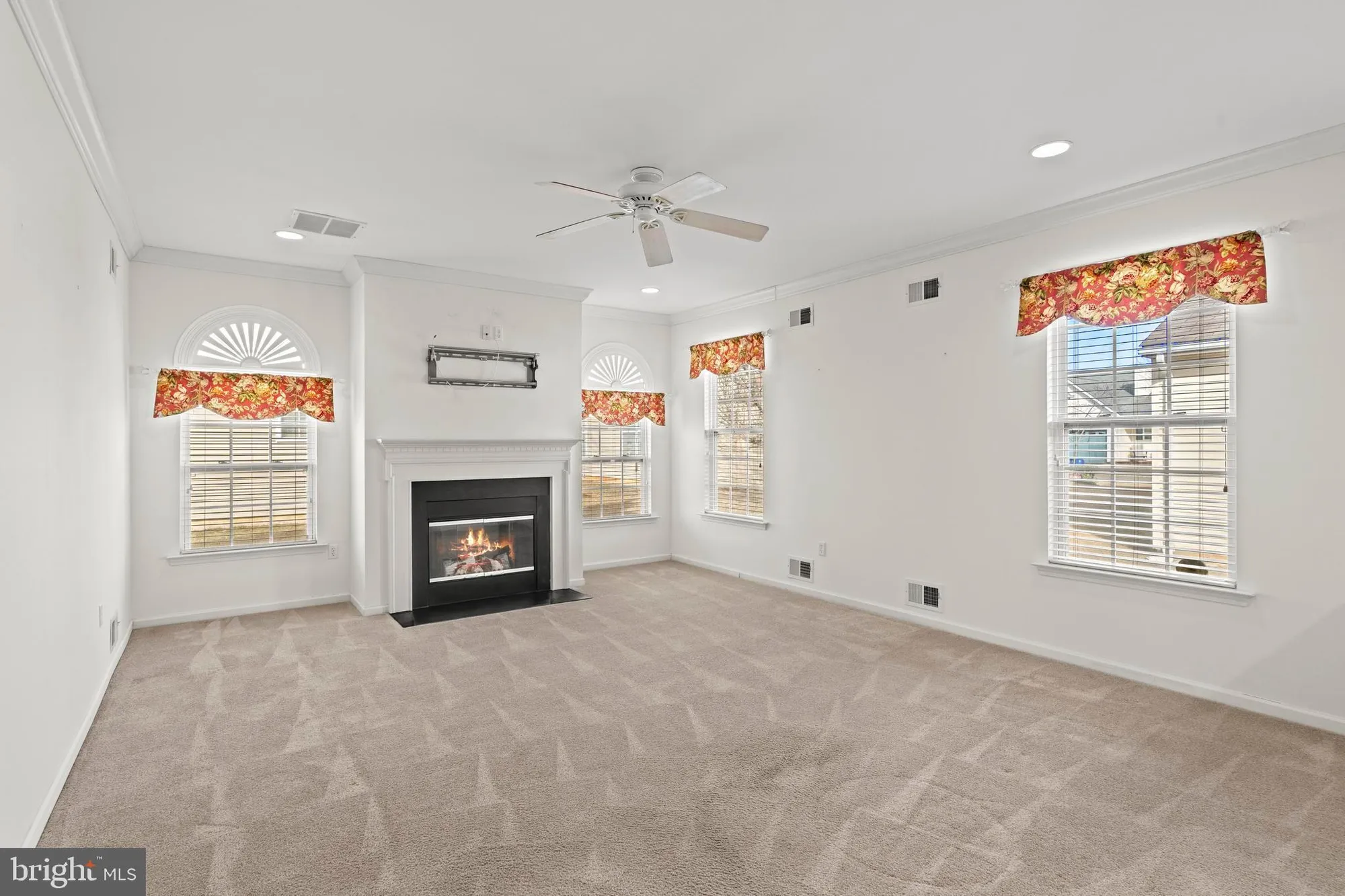 Property Slideshow image 11 of 28 | 24 battle rd, Manchester, NJ, 08759