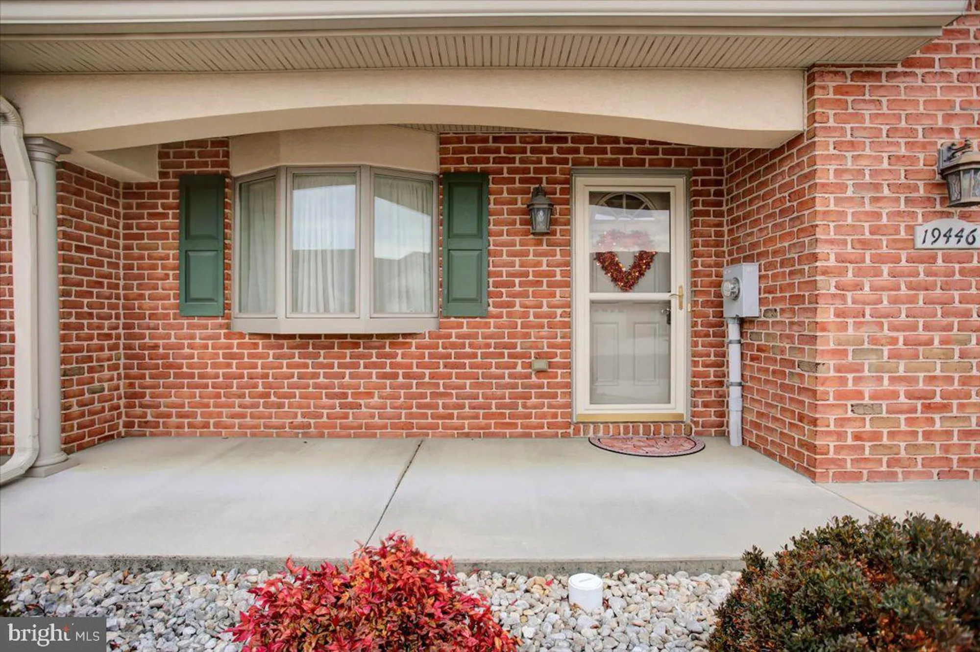 Property Slideshow image 5 of 36 | 19446 sapphire dr, Hagerstown, MD, 21742