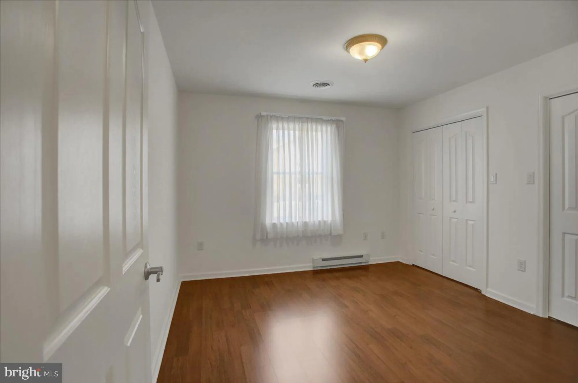 Property Slideshow image 23 of 36 | 19446 sapphire dr, Hagerstown, MD, 21742