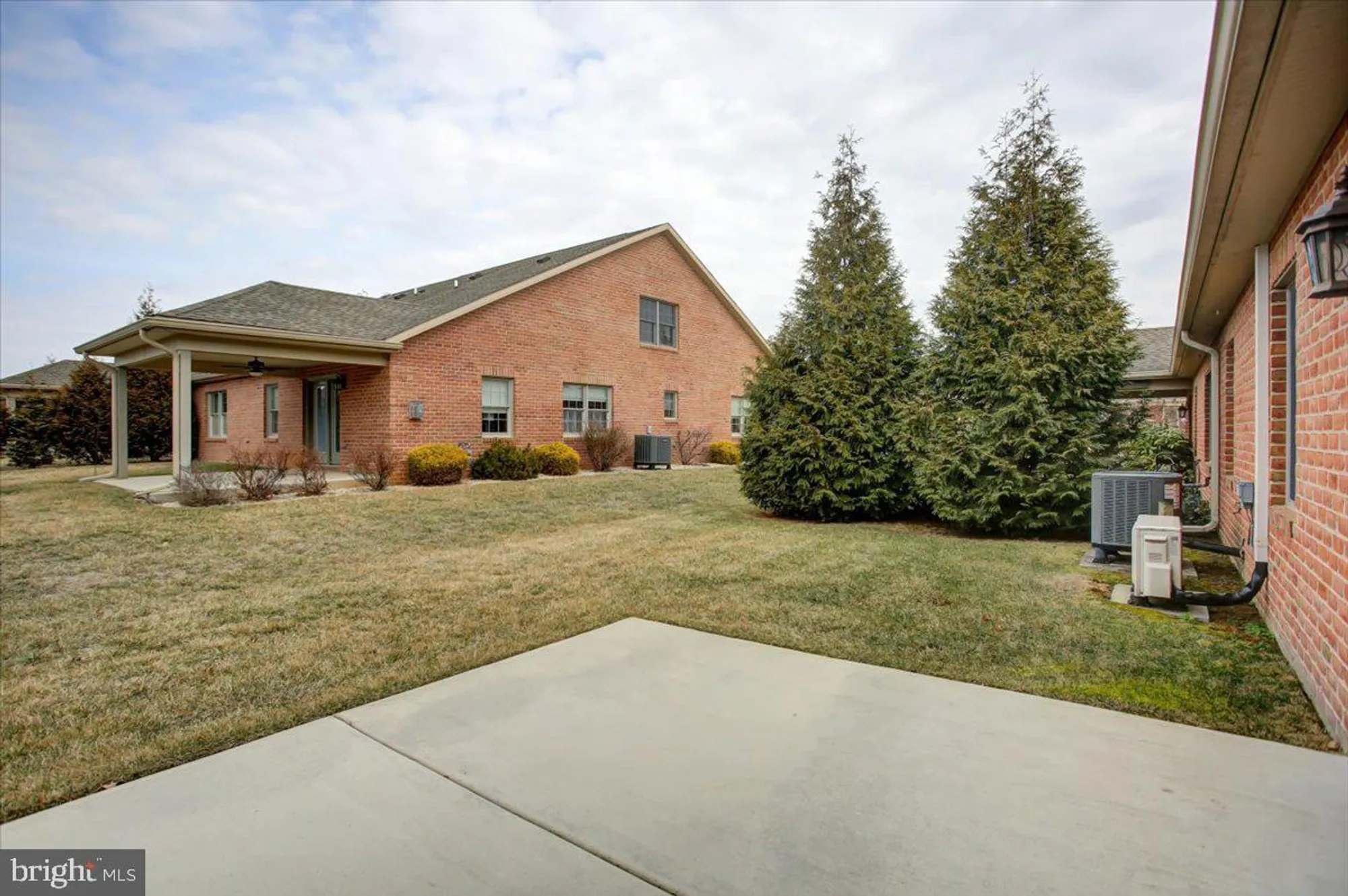 Property Slideshow image 33 of 36 | 19446 sapphire dr, Hagerstown, MD, 21742