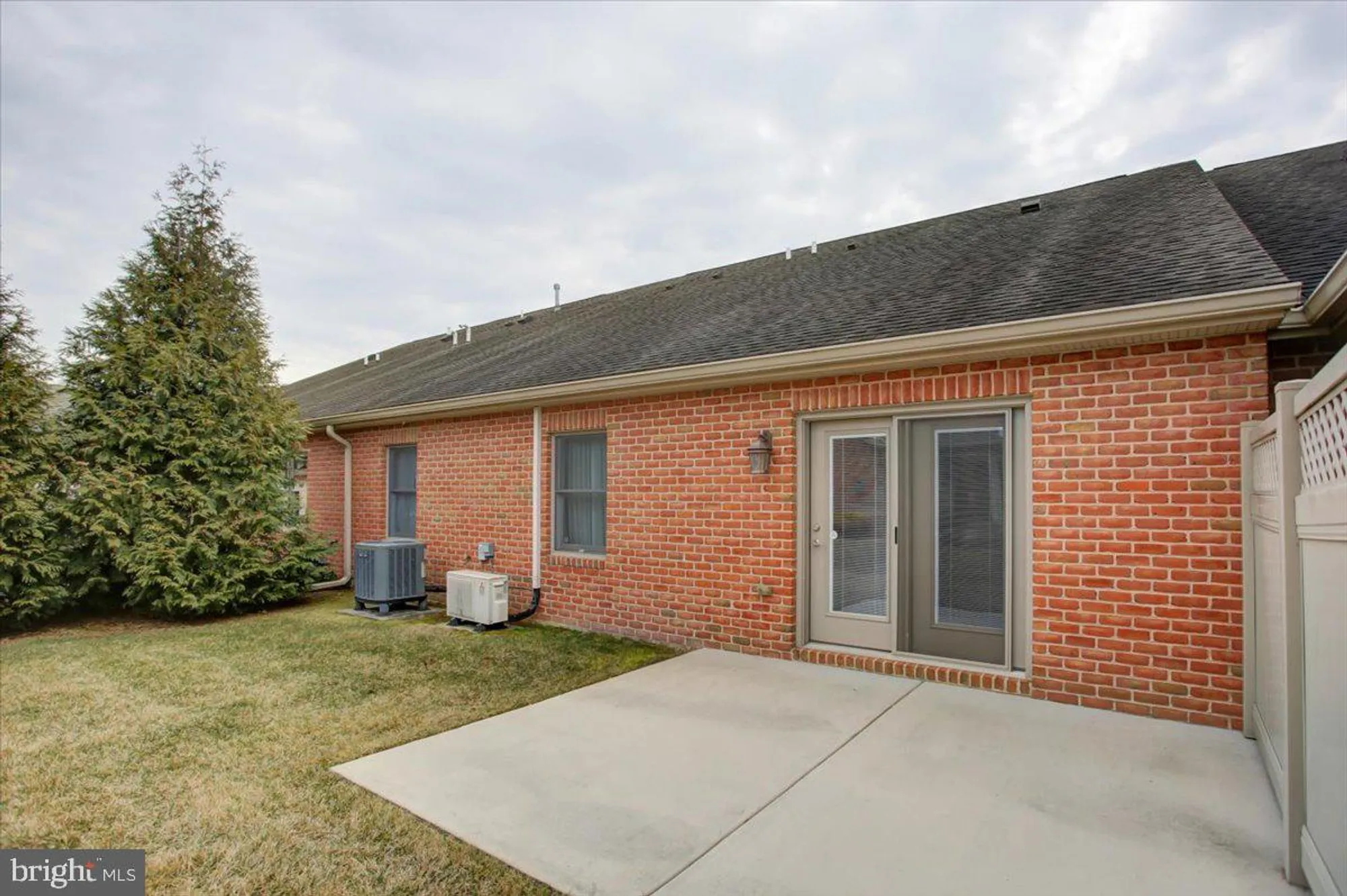 Property Slideshow image 35 of 36 | 19446 sapphire dr, Hagerstown, MD, 21742