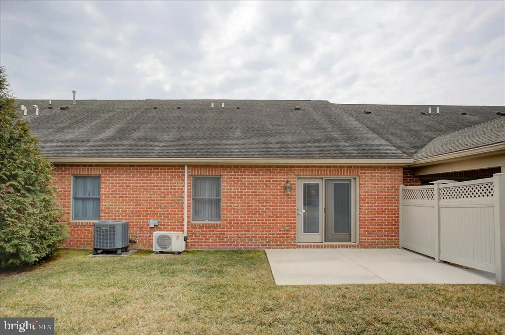 Property Slideshow image 34 of 36 | 19446 sapphire dr, Hagerstown, MD, 21742