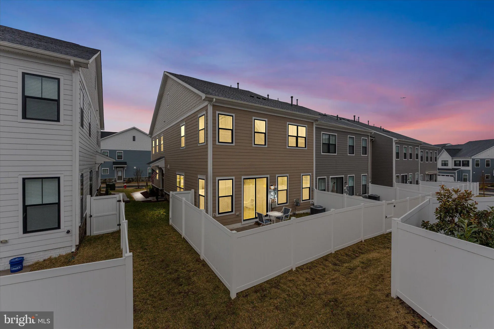 Property Slideshow image 36 of 45 | 43899 siren song ter, Leesburg, VA, 20176