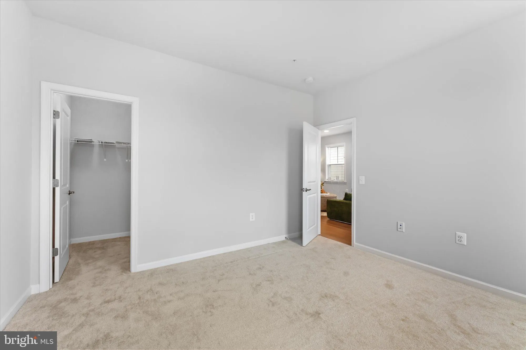 Property Slideshow image 32 of 45 | 43899 siren song ter, Leesburg, VA, 20176