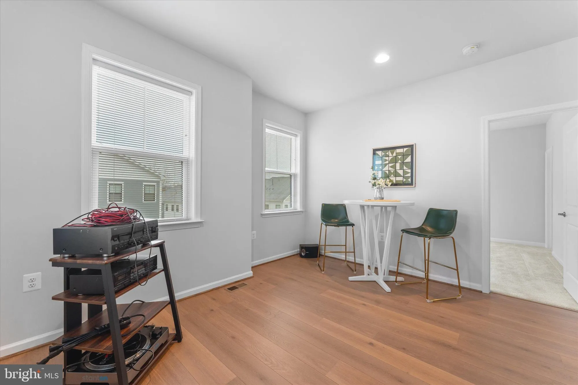 Property Slideshow image 23 of 45 | 43899 siren song ter, Leesburg, VA, 20176