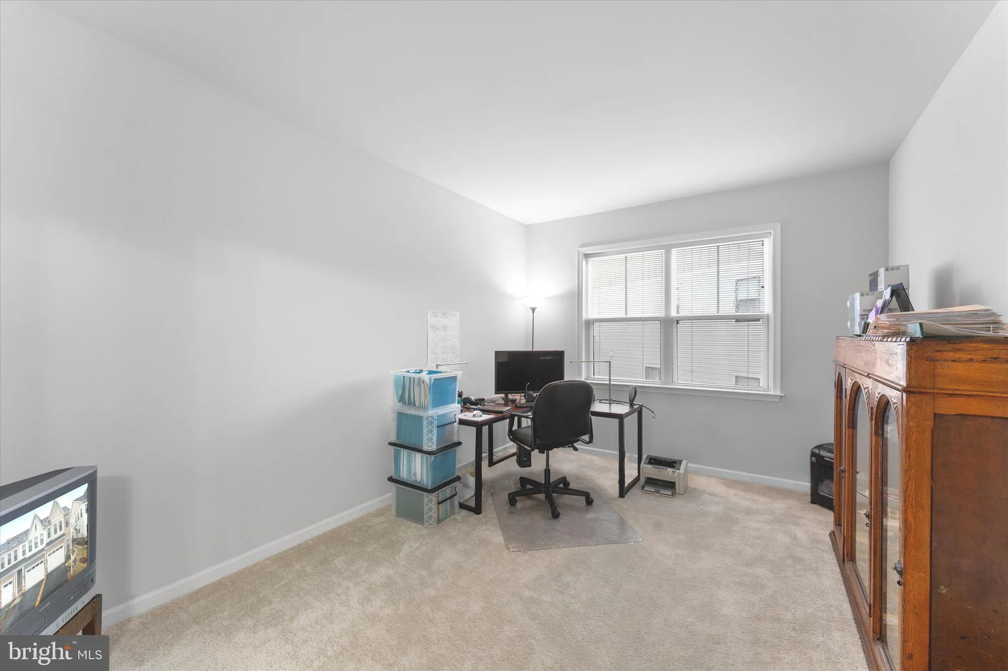 Property Slideshow image 27 of 45 | 43899 siren song ter, Leesburg, VA, 20176