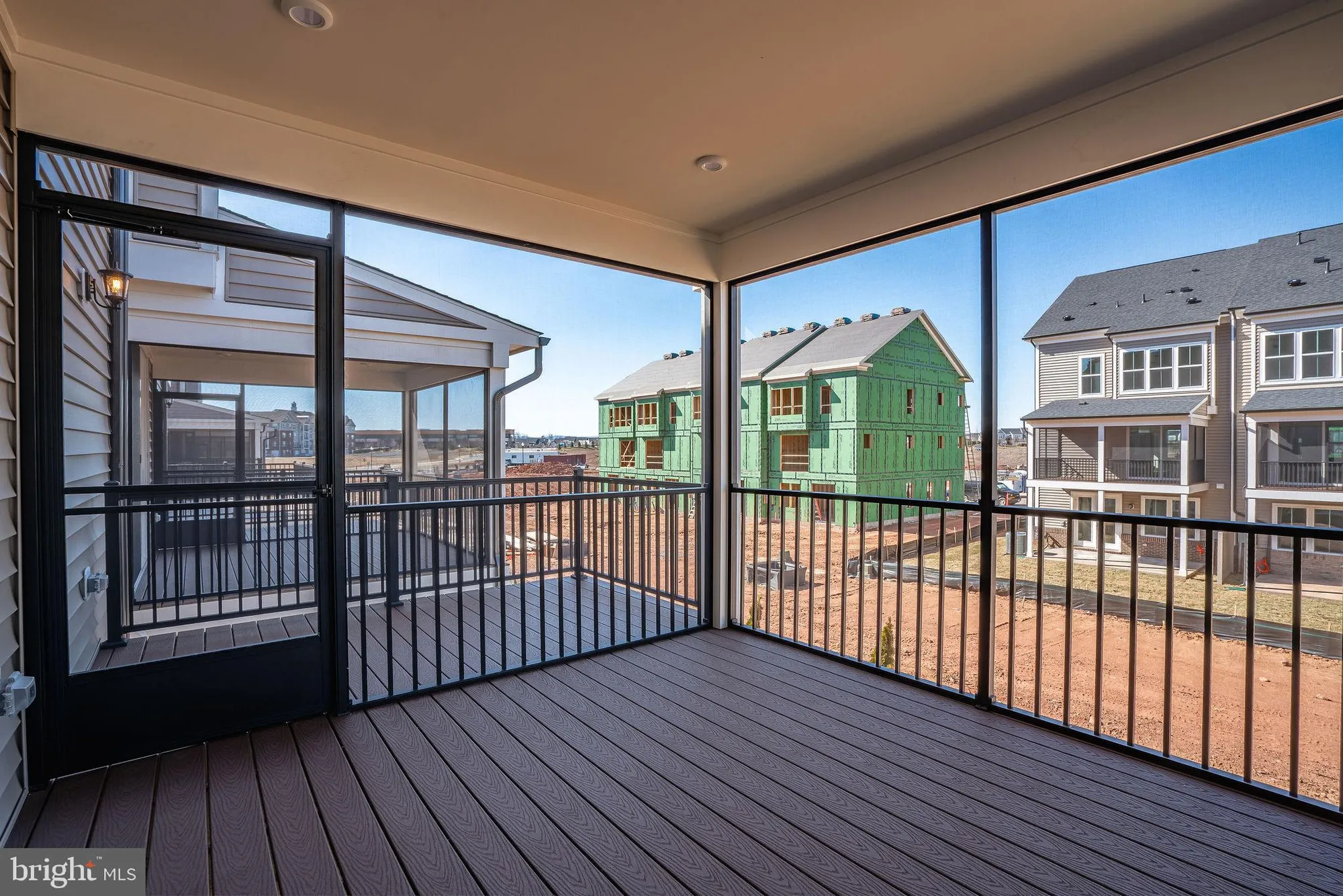 Property Slideshow image 9 of 15 | 43011 debonair ter, Ashburn, VA, 20148