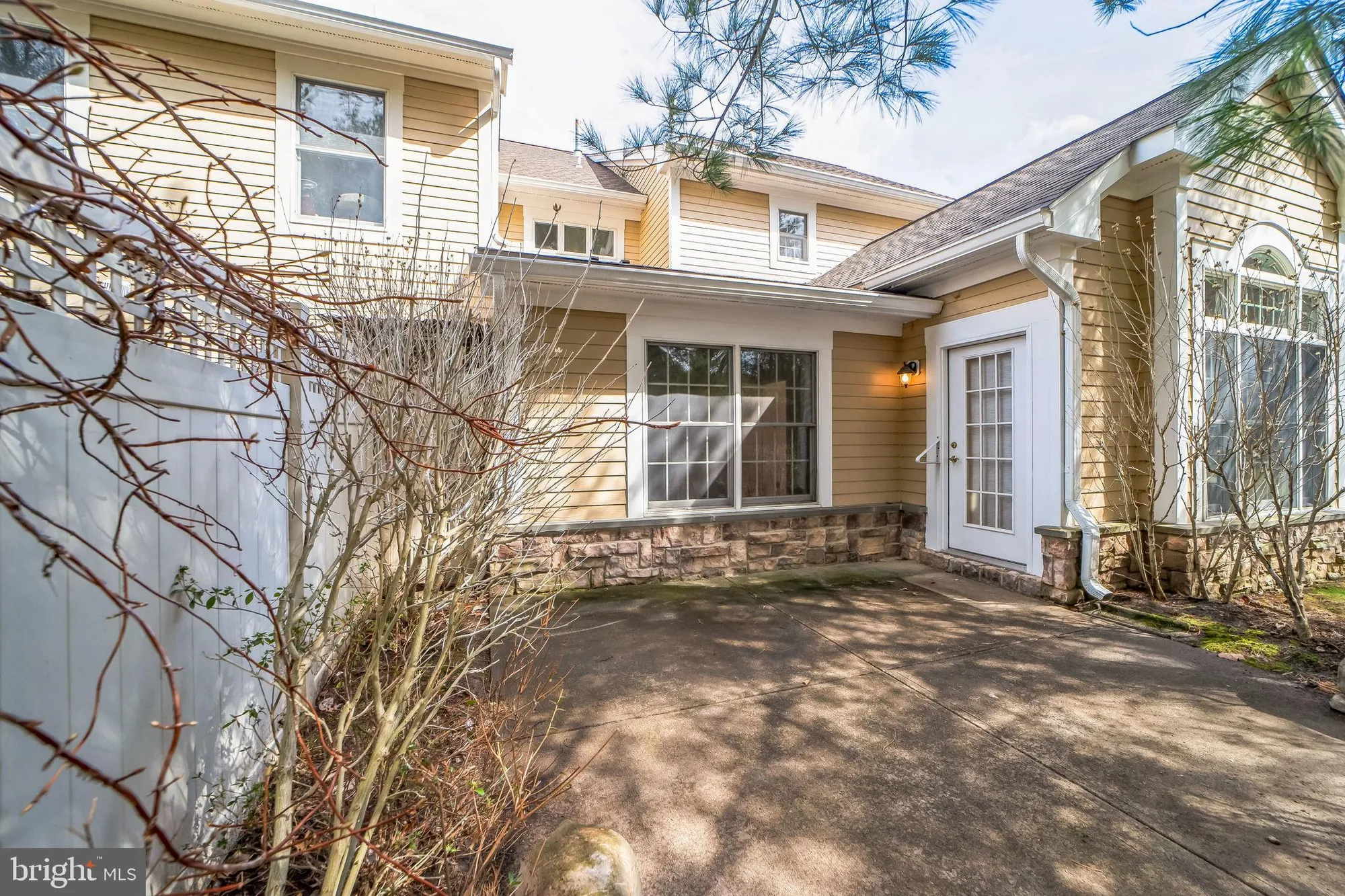 Property Slideshow image 5 of 24 | 45 hedge row rd, Princeton, NJ, 08540