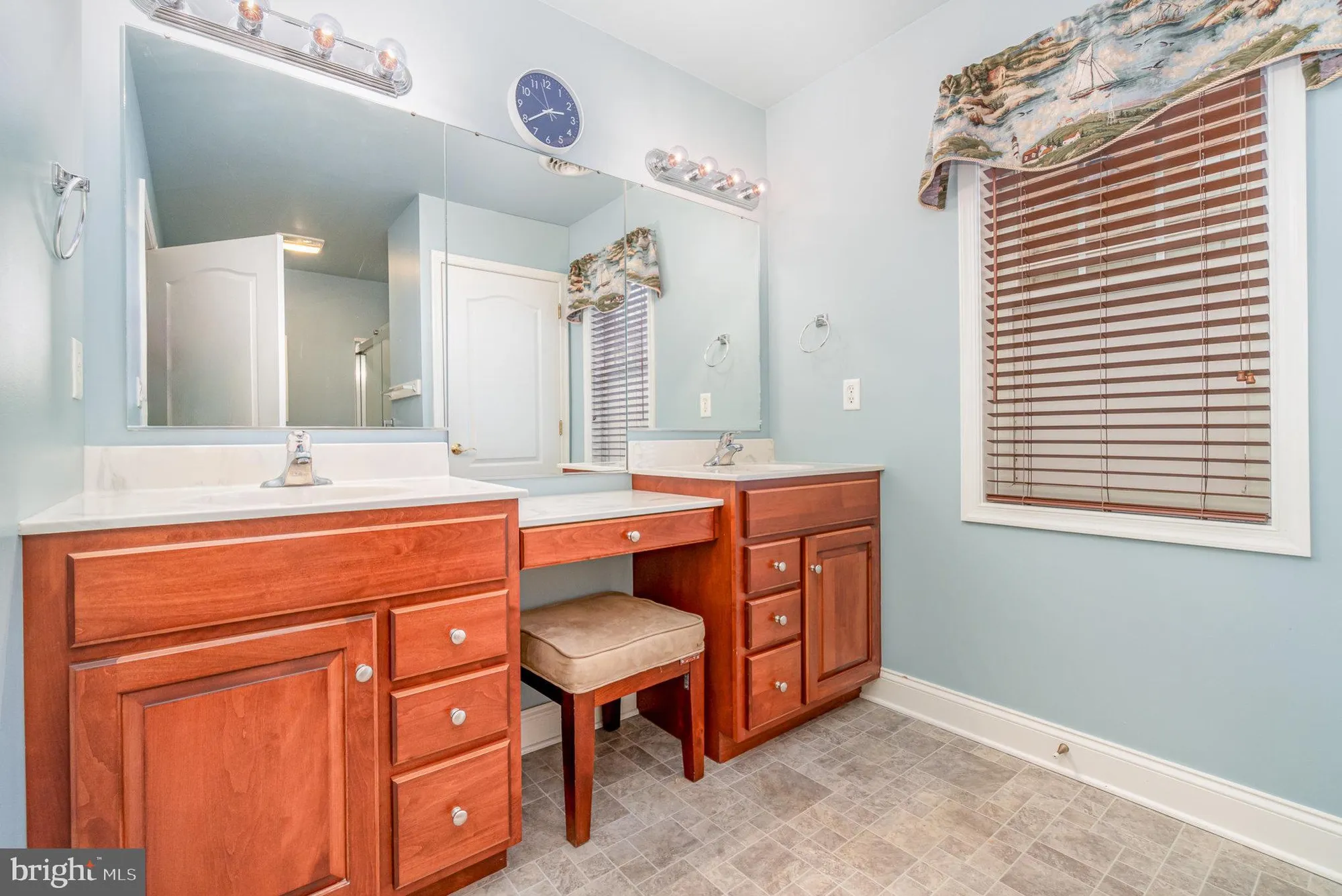 Property Slideshow image 13 of 29 | 1012 english dr, Lebanon, PA, 17042