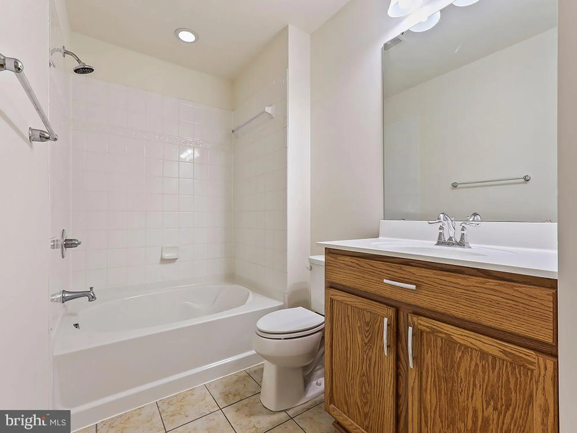 Property Slideshow image 34 of 42 | 1123 arbour ln, Quakertown, PA, 18951