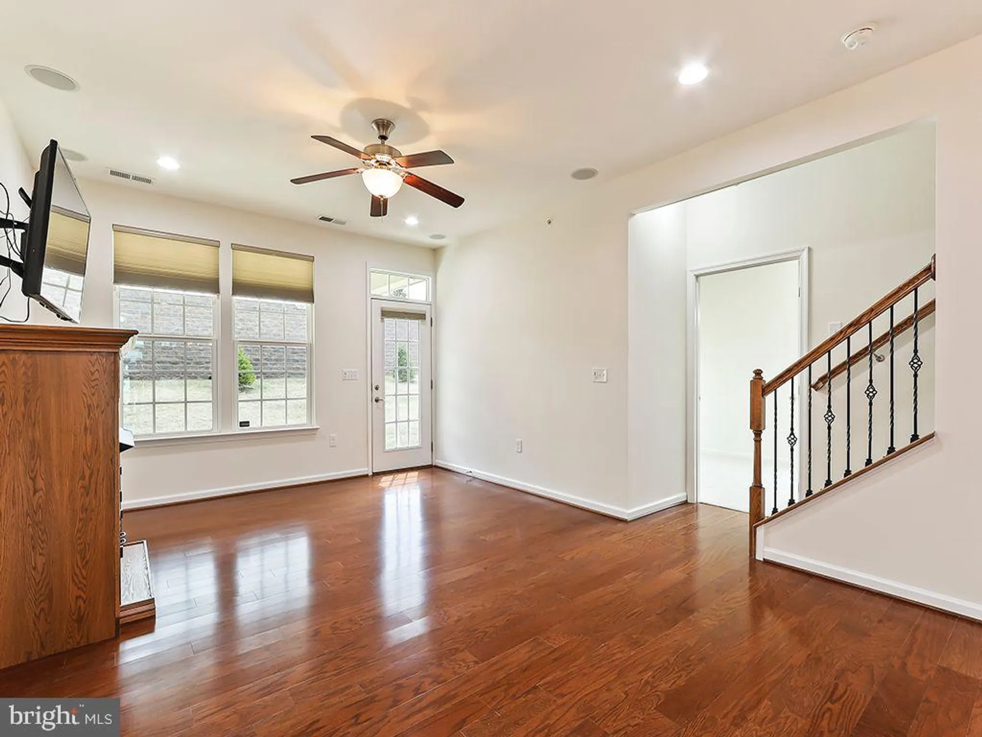 Property Slideshow image 17 of 42 | 1123 arbour ln, Quakertown, PA, 18951