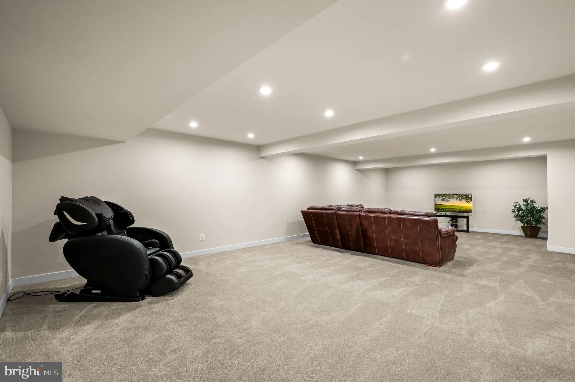 Property Slideshow image 37 of 68 | 139 hood farm dr, West Grove, PA, 19390