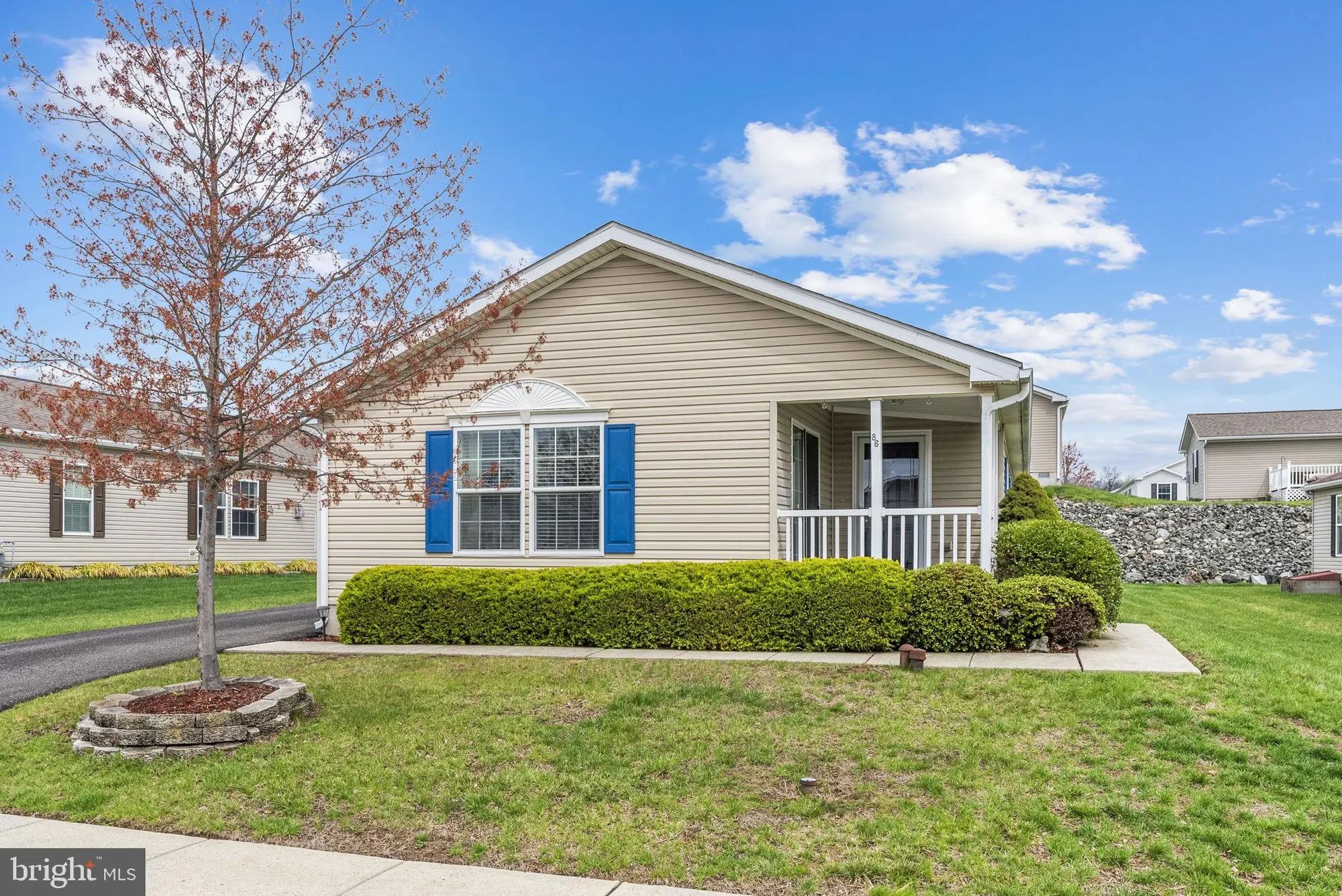 Property Slideshow image 2 of 42 | 86 westin rd, Douglassville, PA, 19518